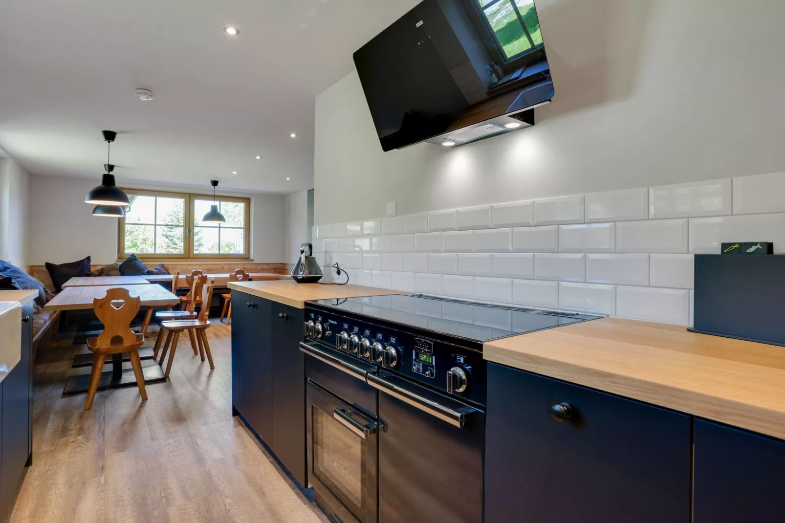 Chalet 97-Kitchen