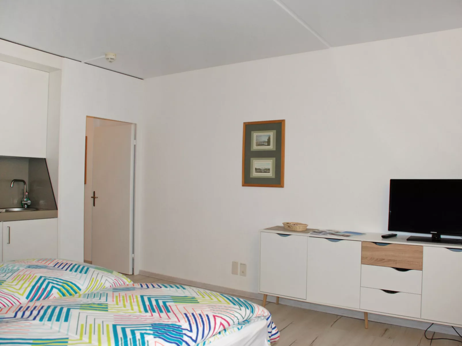 Lakeview App. 214-Inside