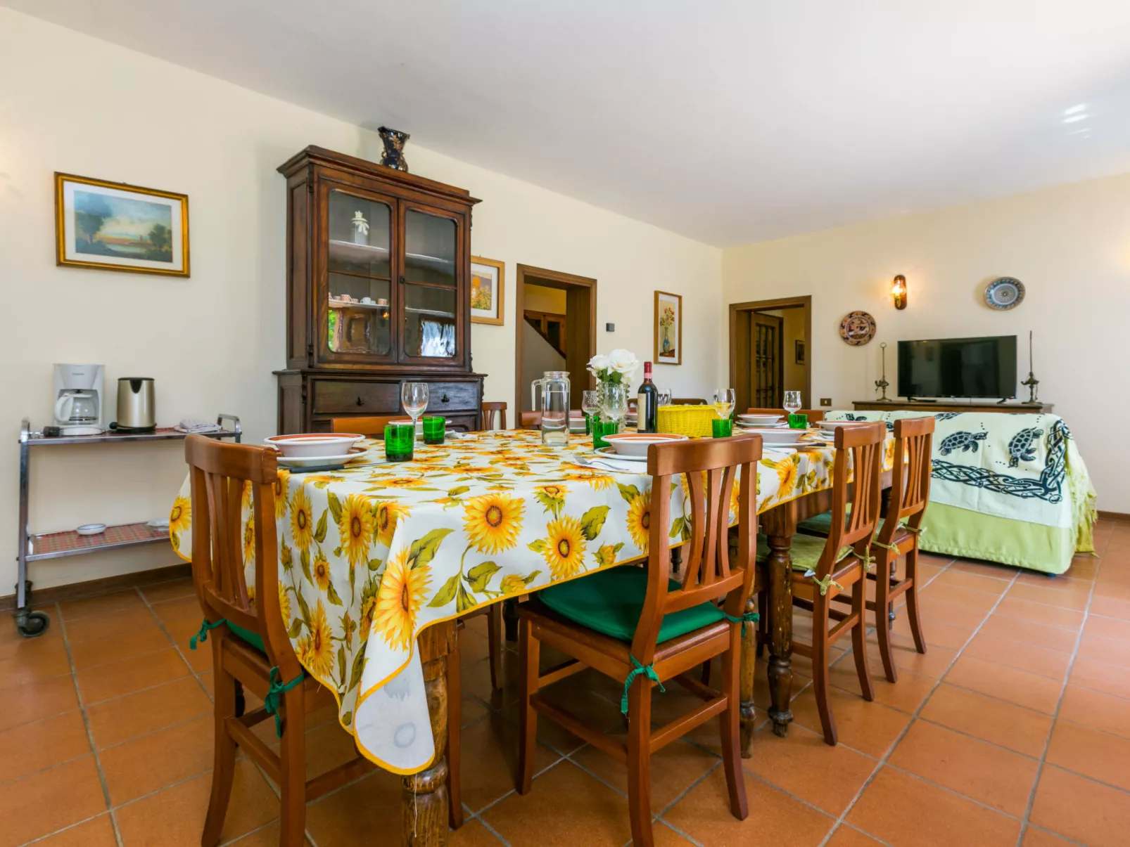 Podere Santa Lucia-Inside