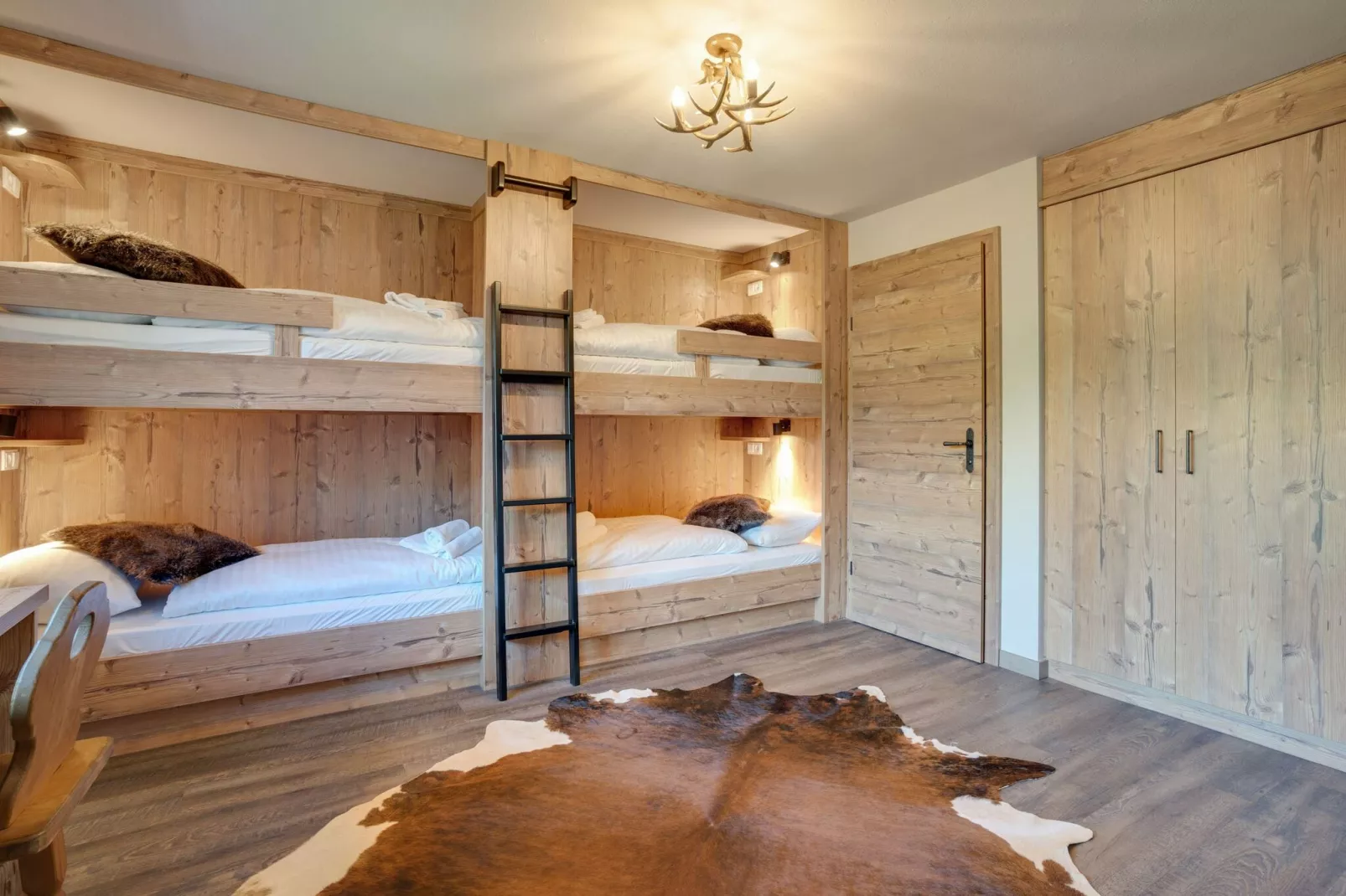 Chalet 97-Bedroom