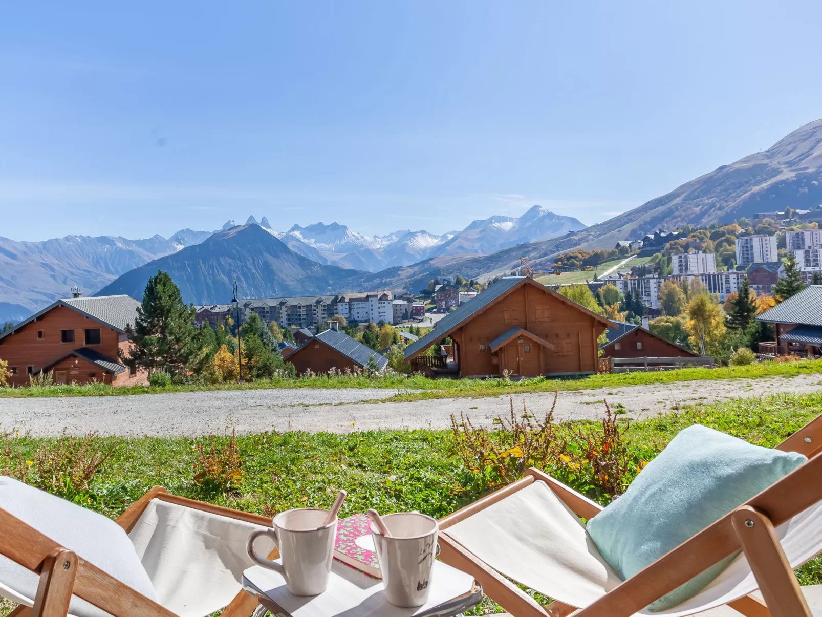 Mont Charvin-Outside