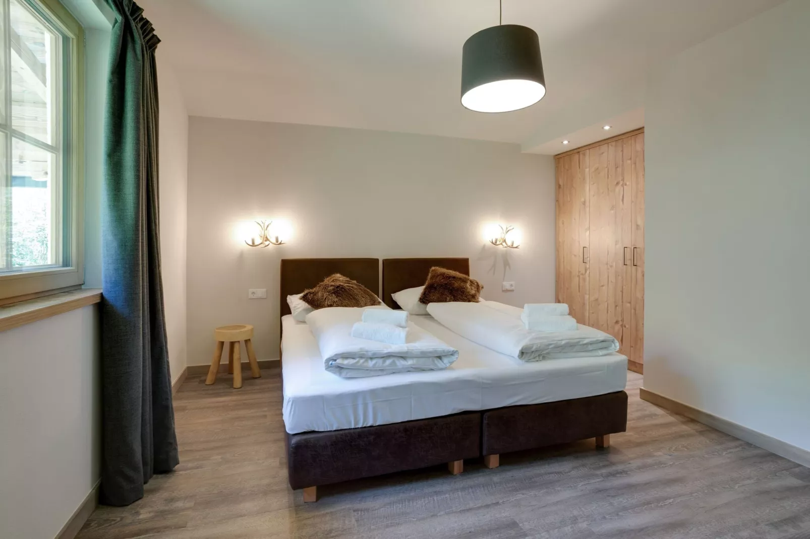 Chalet 97-Bedroom