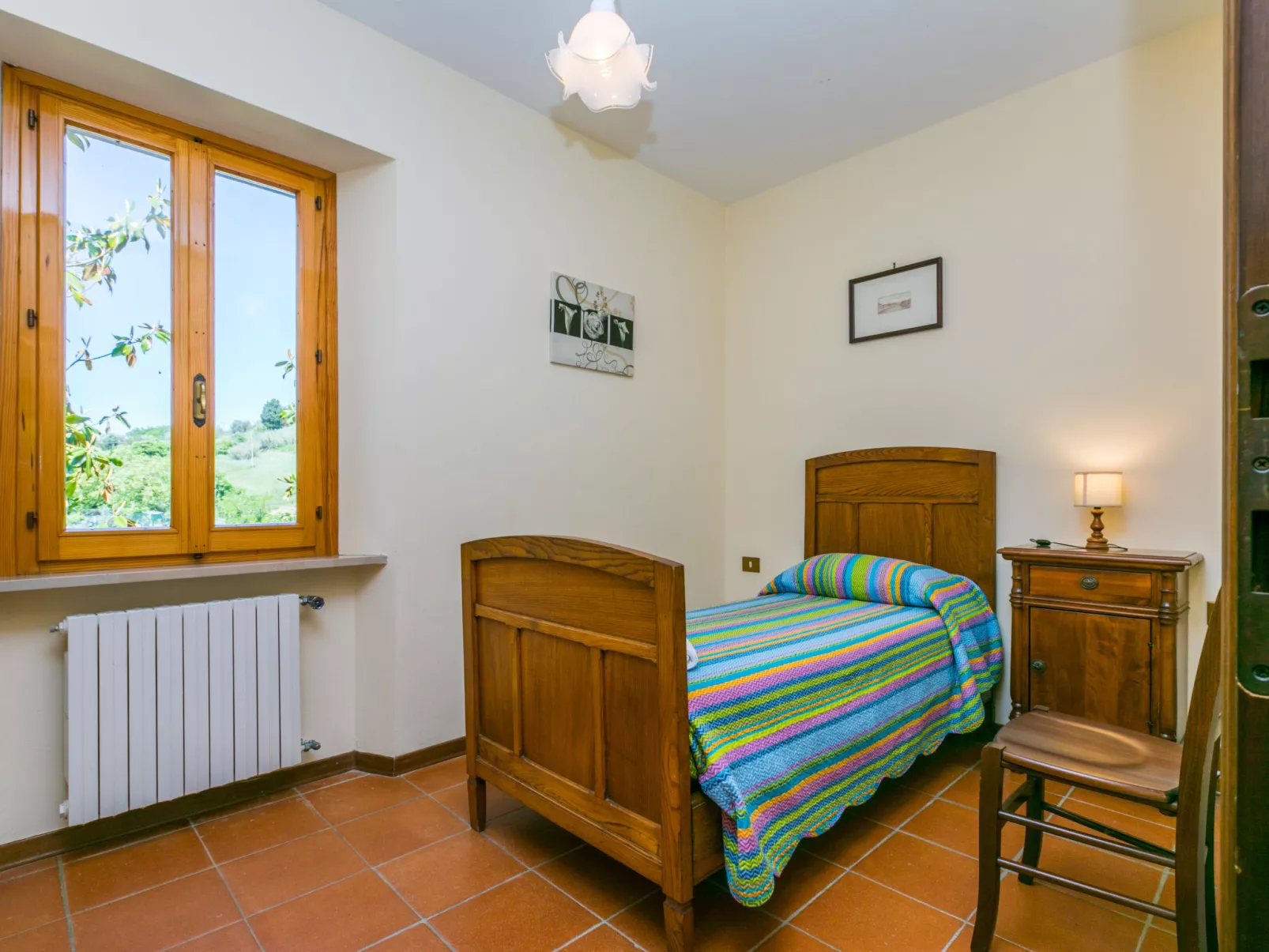 Podere Santa Lucia-Inside