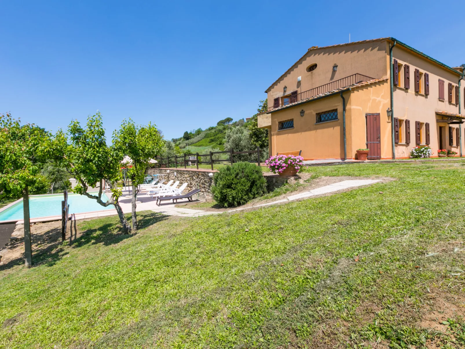 Podere Santa Lucia-Outside