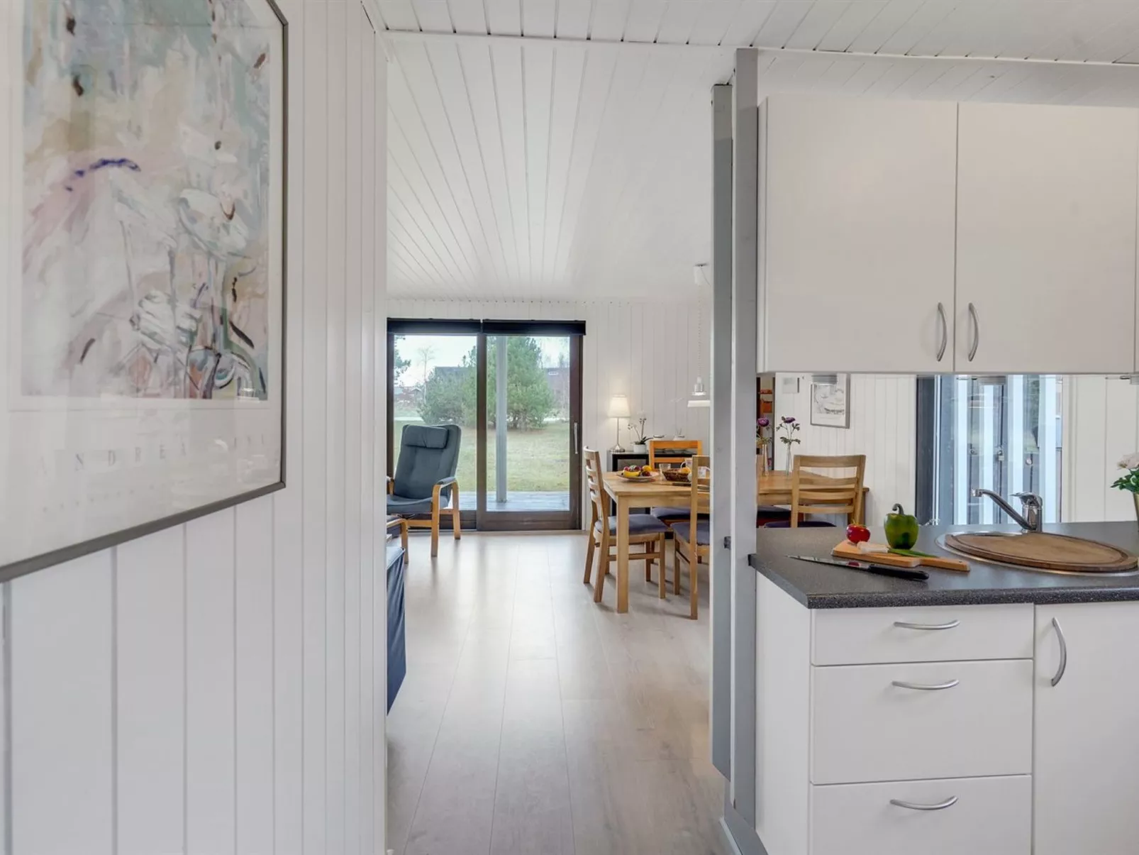 "Aileen" - 900m from the sea-Drinnen