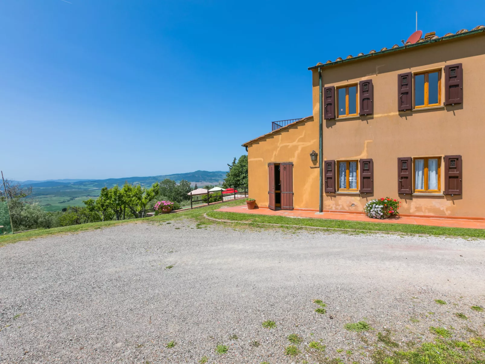 Podere Santa Lucia-Outside