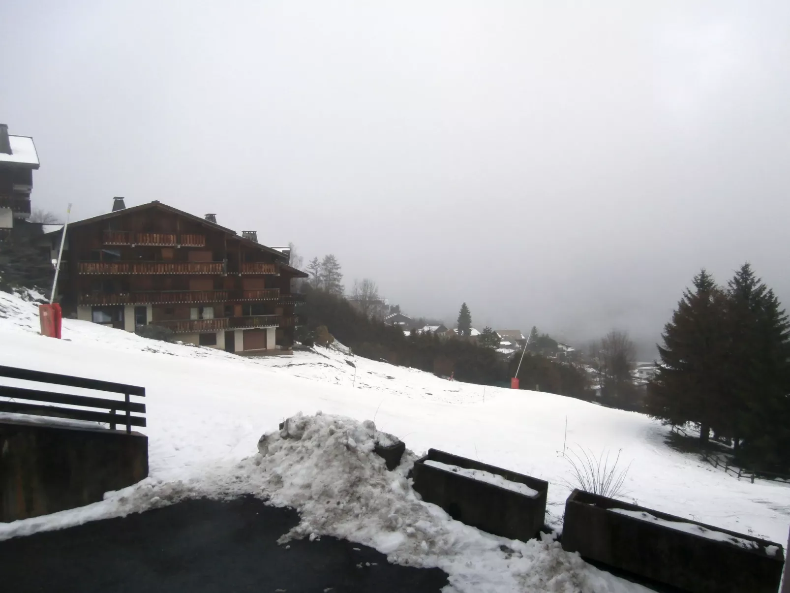 Saint-Gervais d'en Haut-Outside