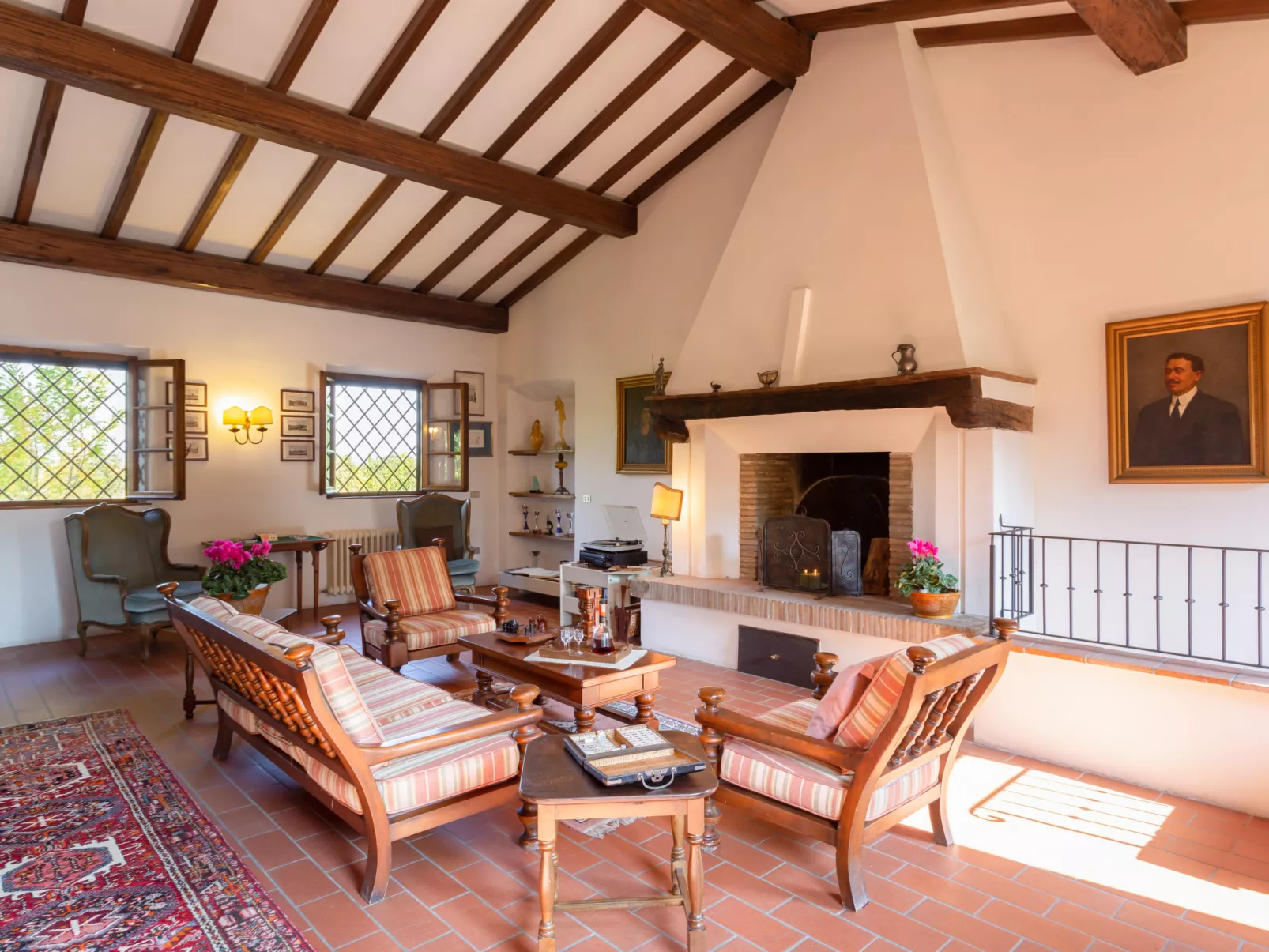 Villa San Gervasio-Inside