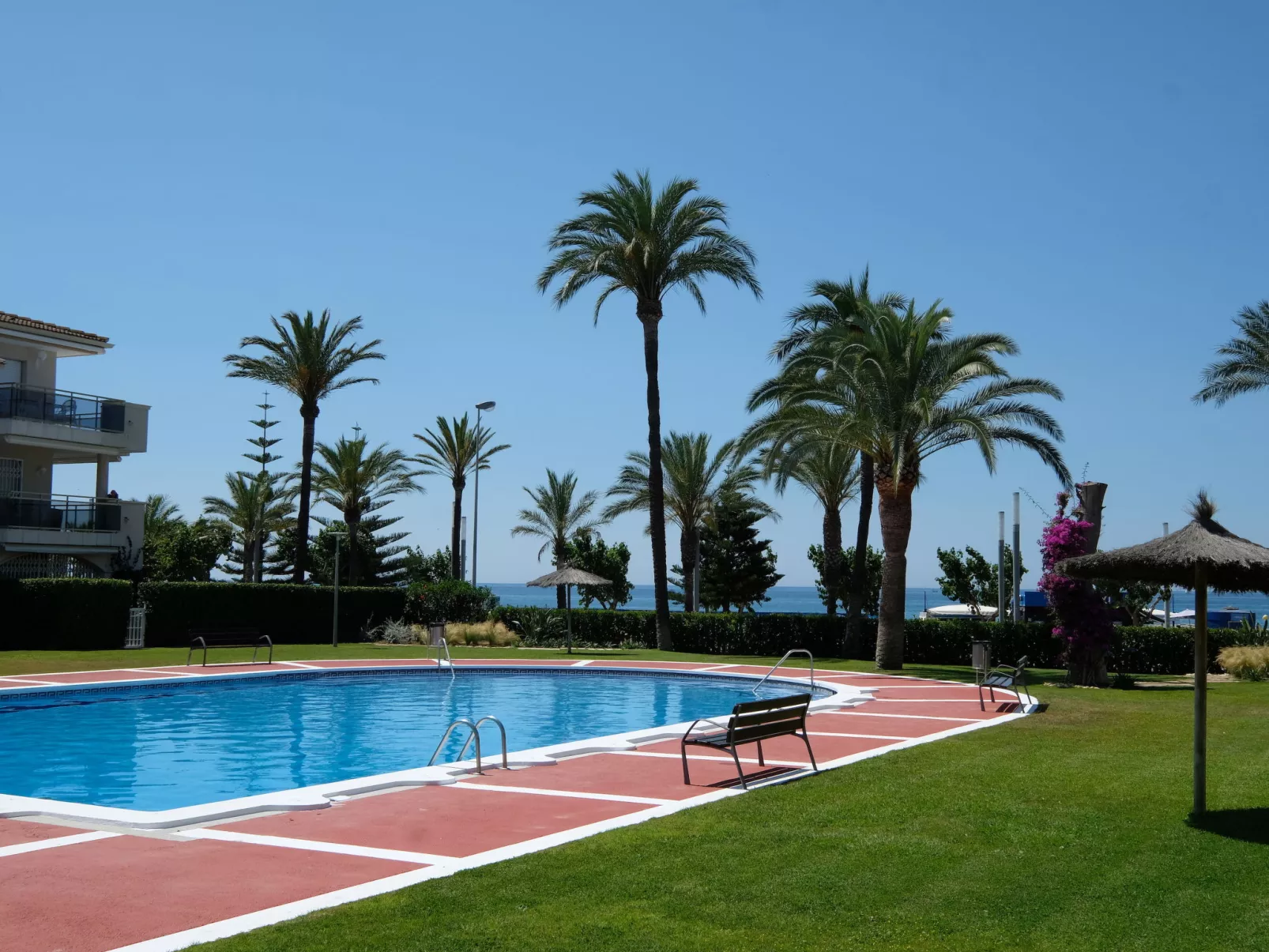 Costa Blanca II-Outside