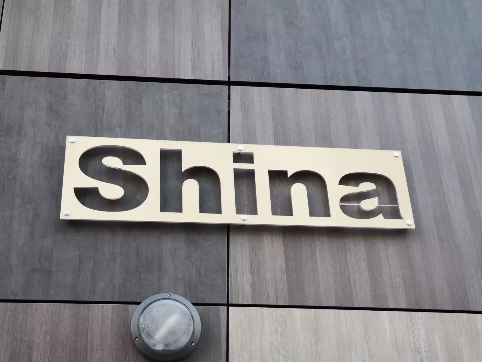 Shina App. 8-Inside