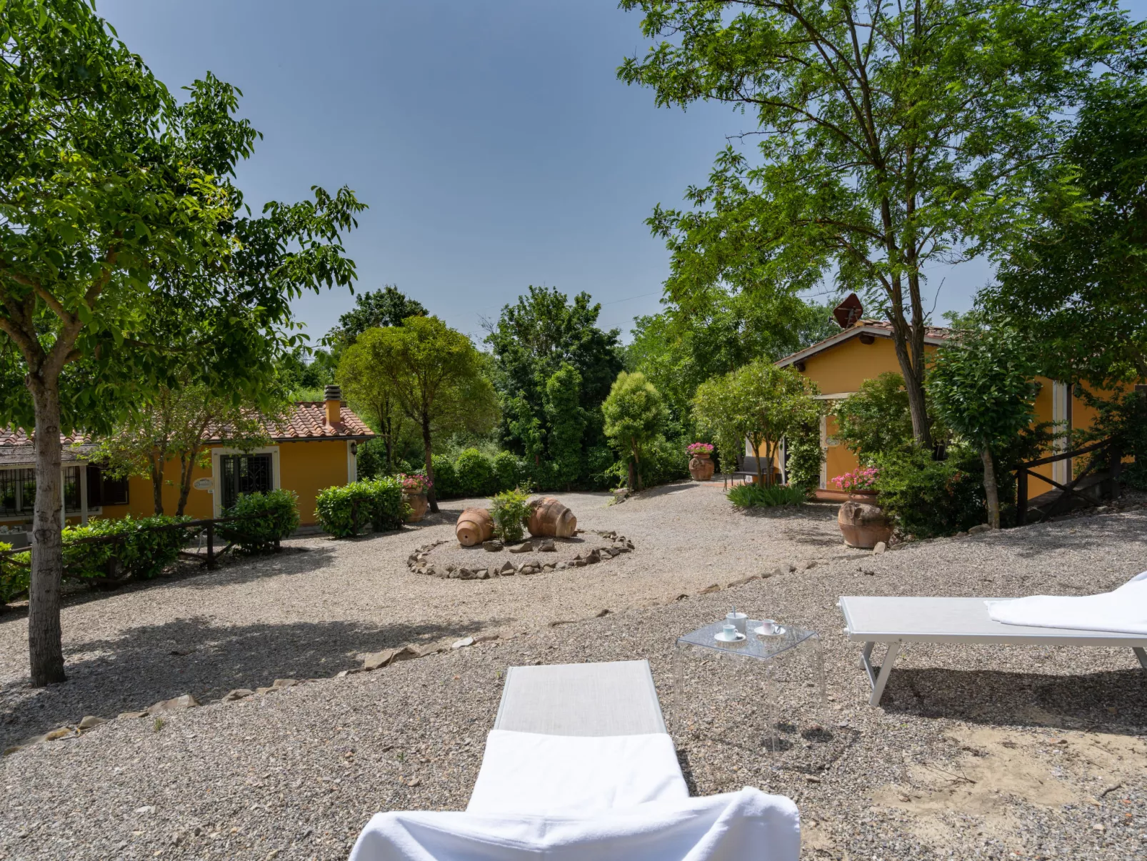 Villa Lavinia-Outside