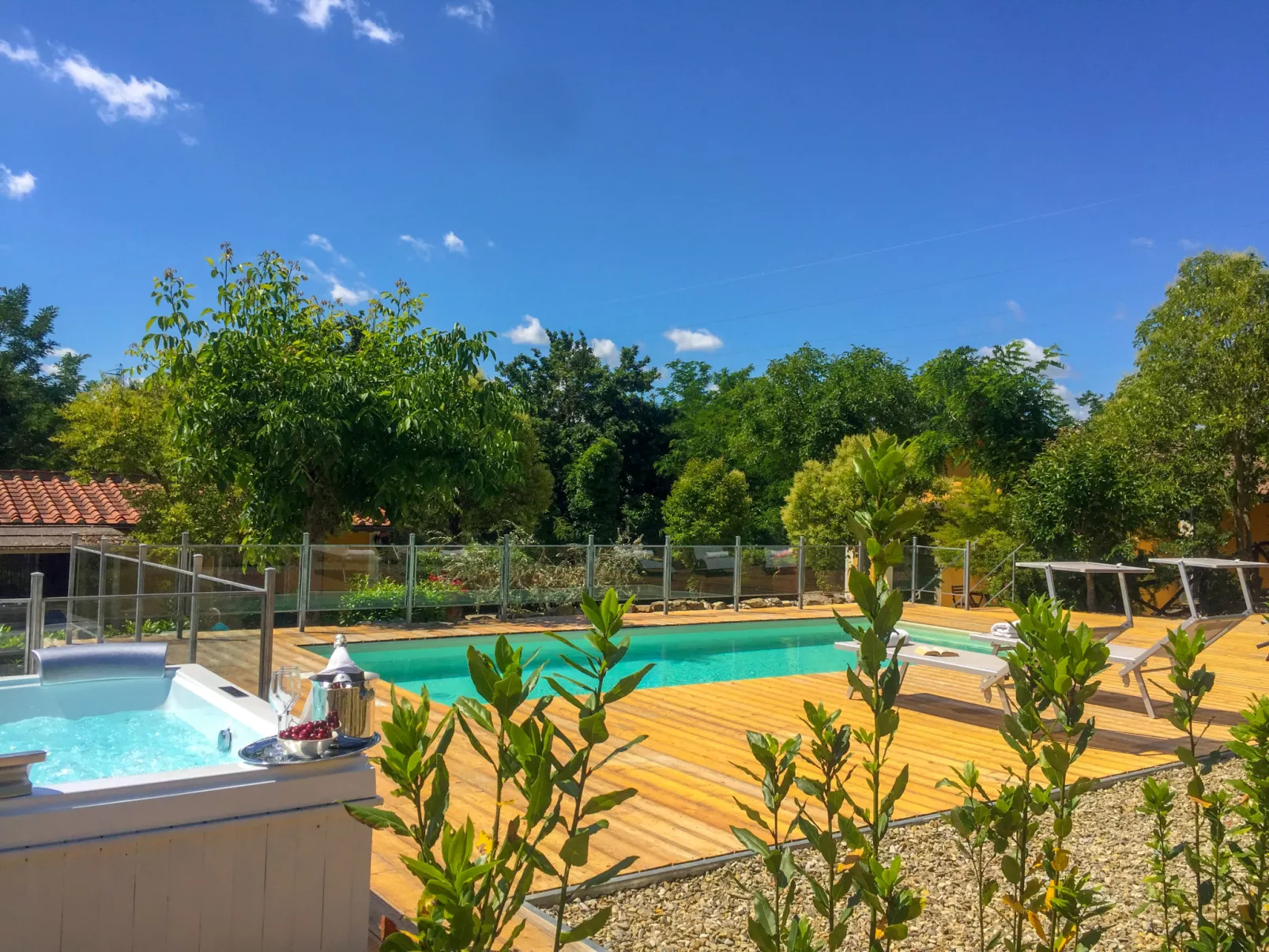Villa Lavinia-Outside