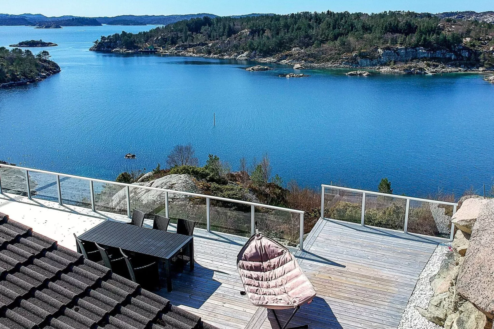 12 person holiday home in Fitjar