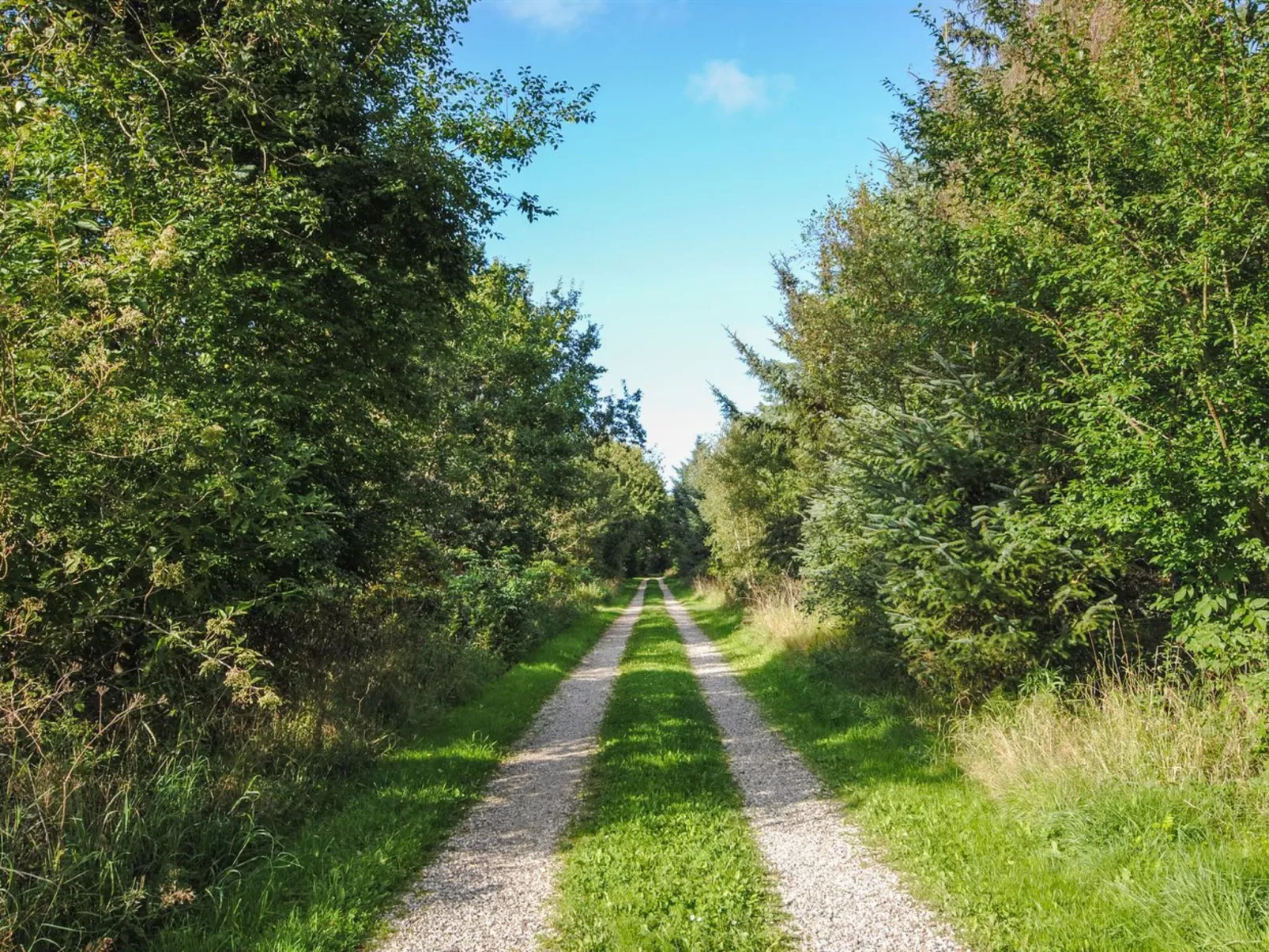 "Elik" - 6km from the sea-Outside