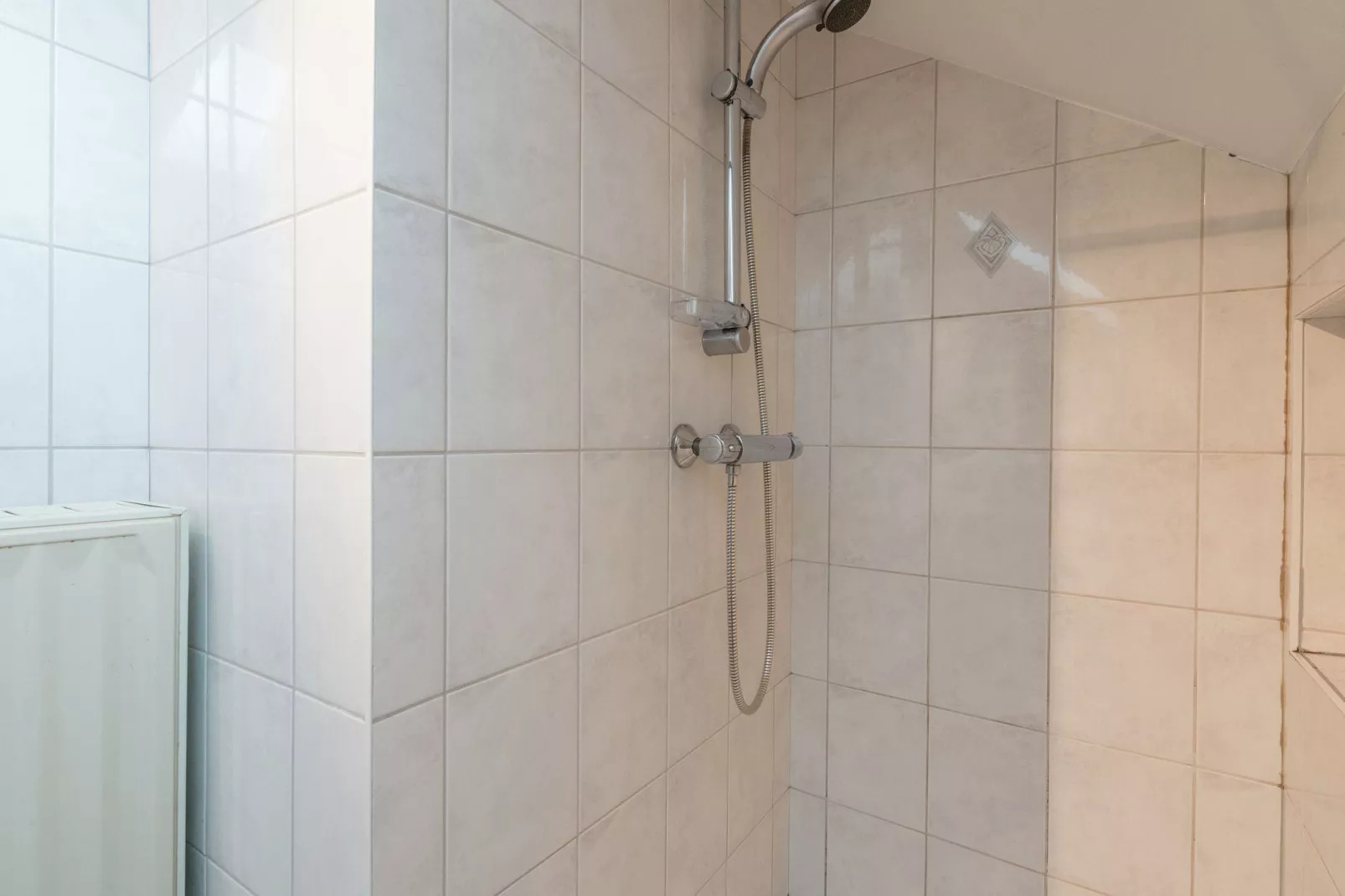 Hirondelle-Bathroom