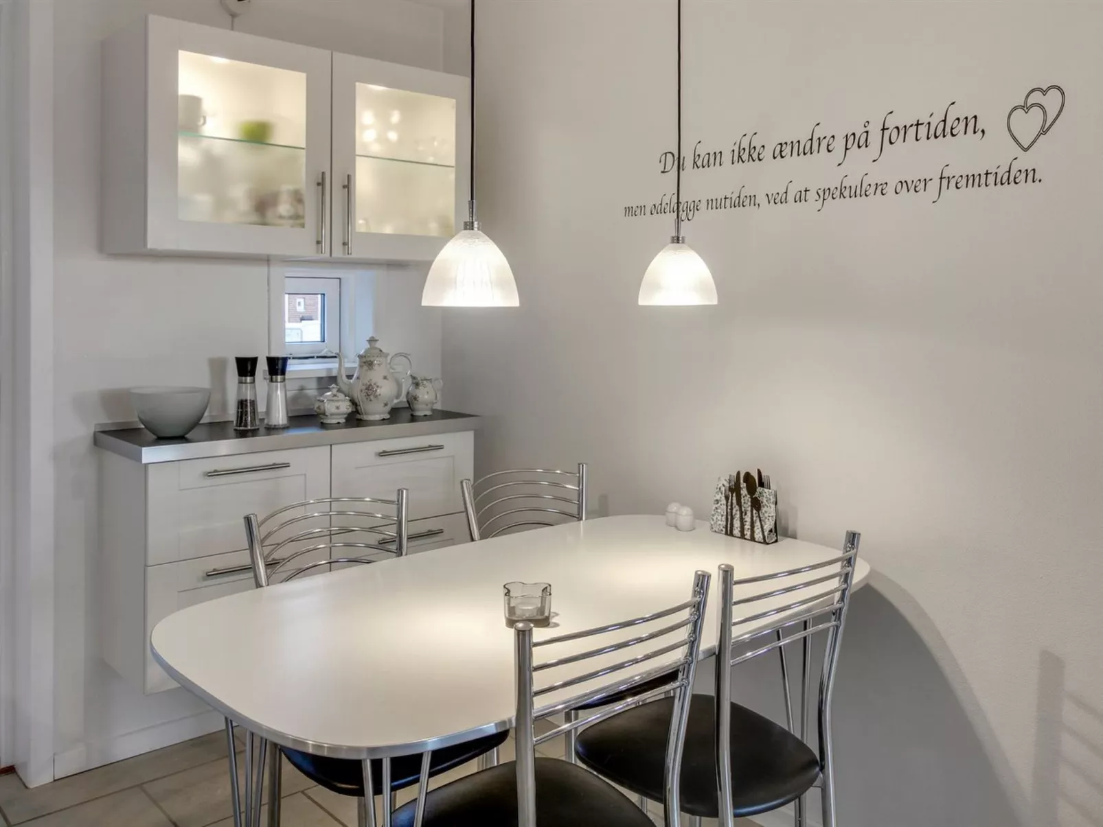 "Faidra" - 2.5km from the sea-Inside