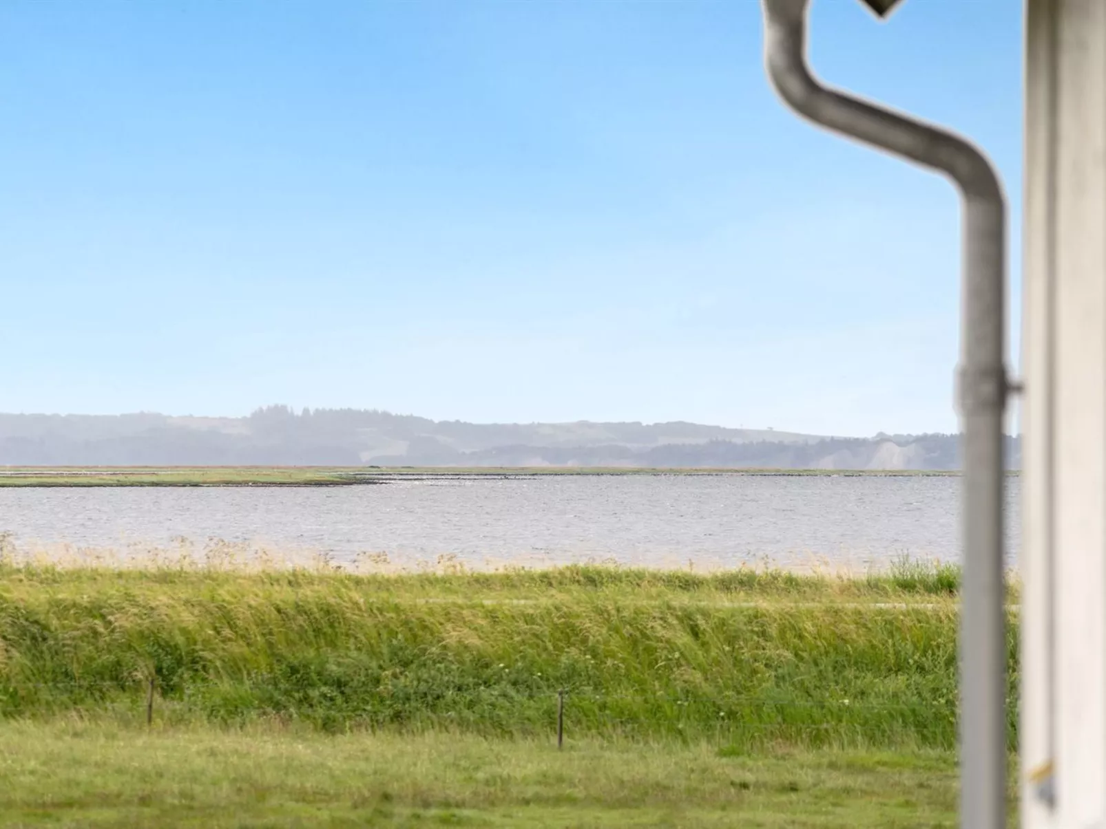 "Thomsen" - 200m to the inlet-Outside