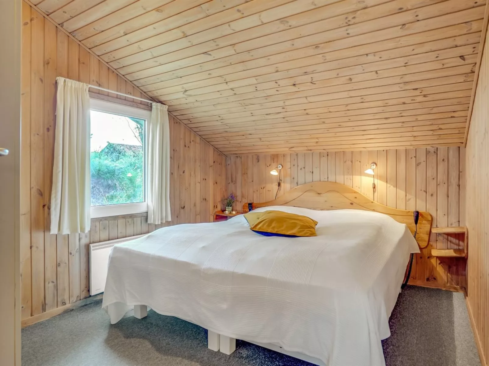 "Helene" - 1.5km from the sea-Inside