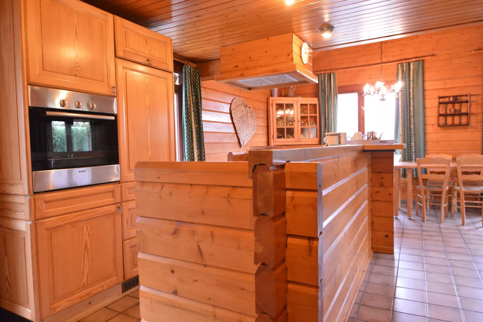 Névada pour cinq-Kitchen