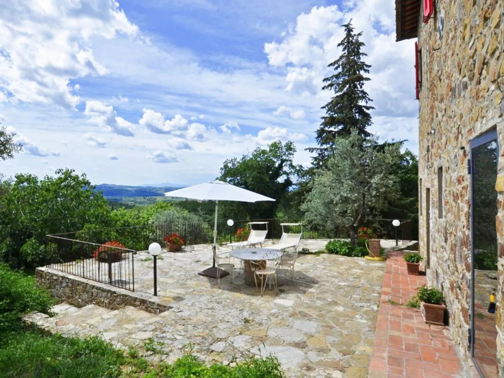 Badia a Passignano-Outside