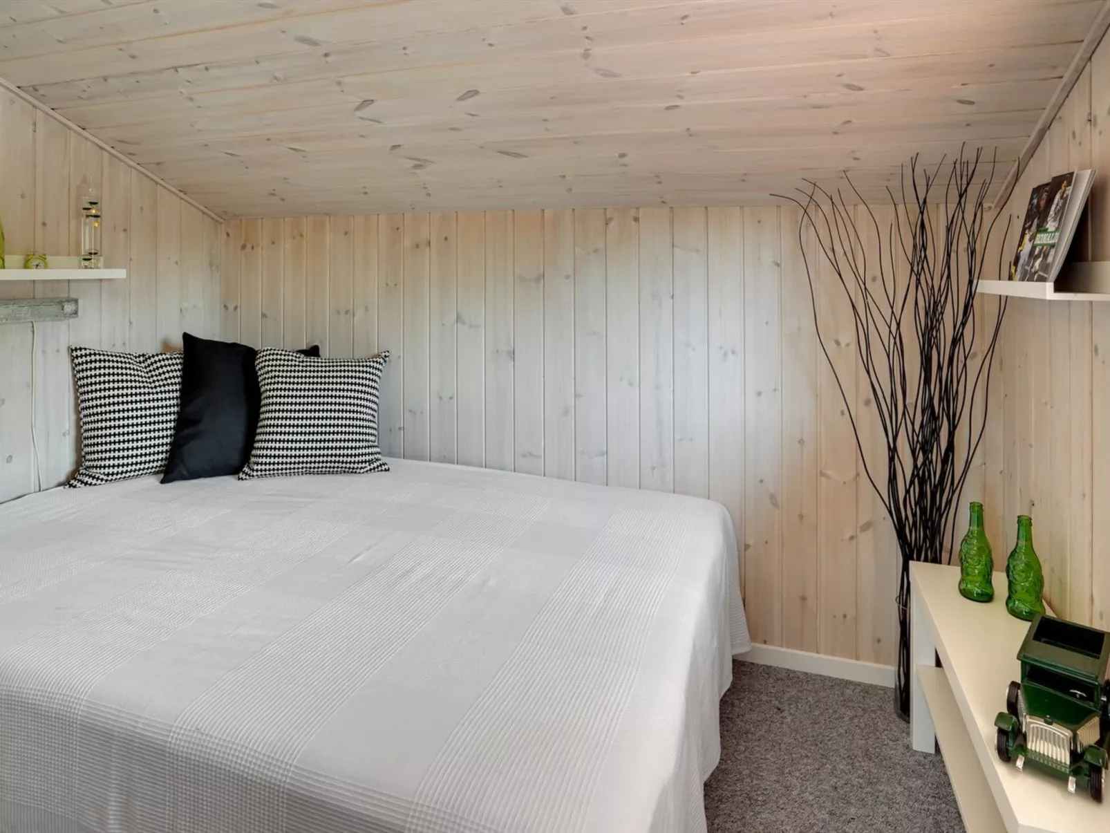 "Ilina" - 400m from the sea-Inside