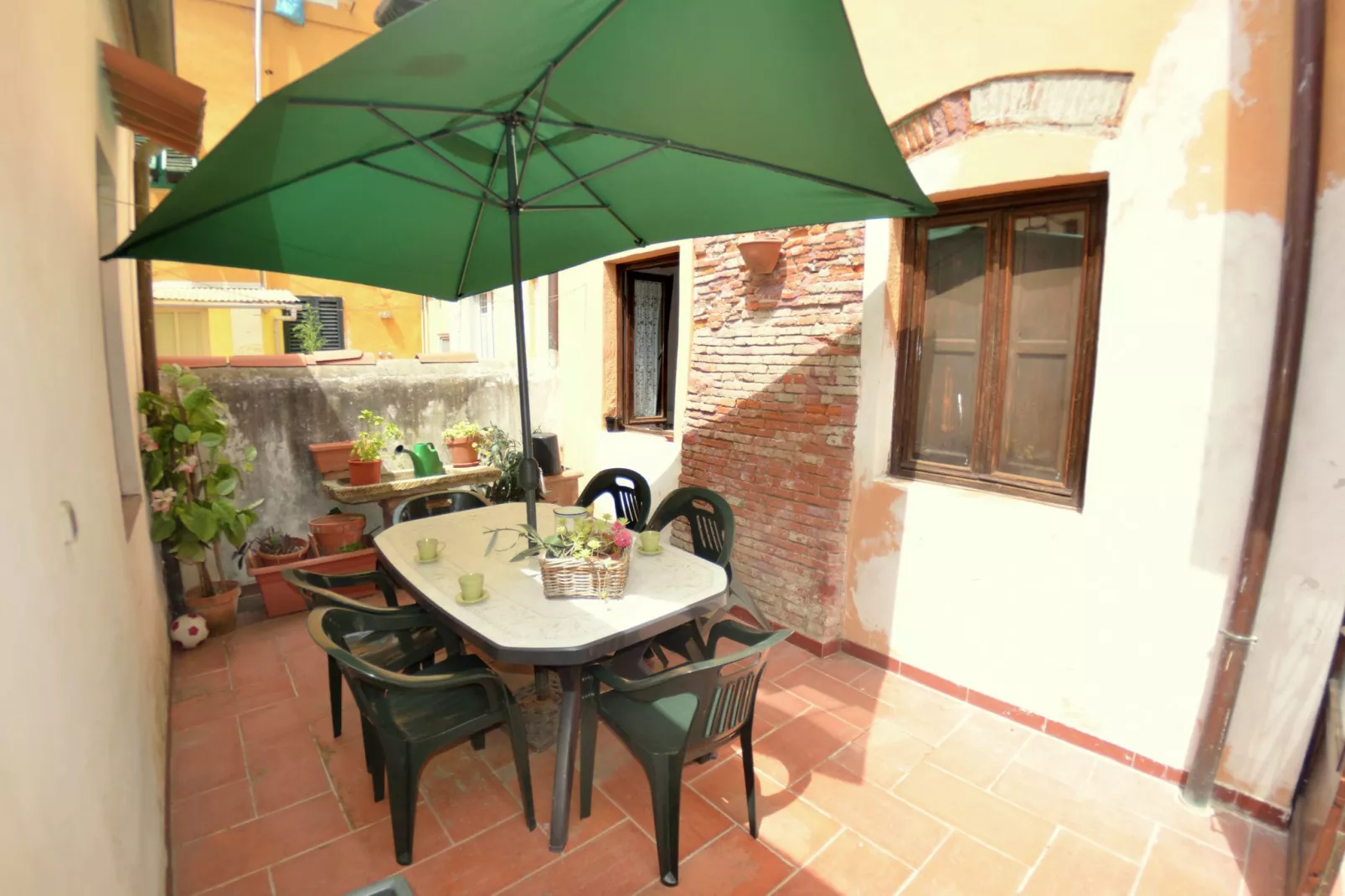 Cabella Sei-Terrace balcony