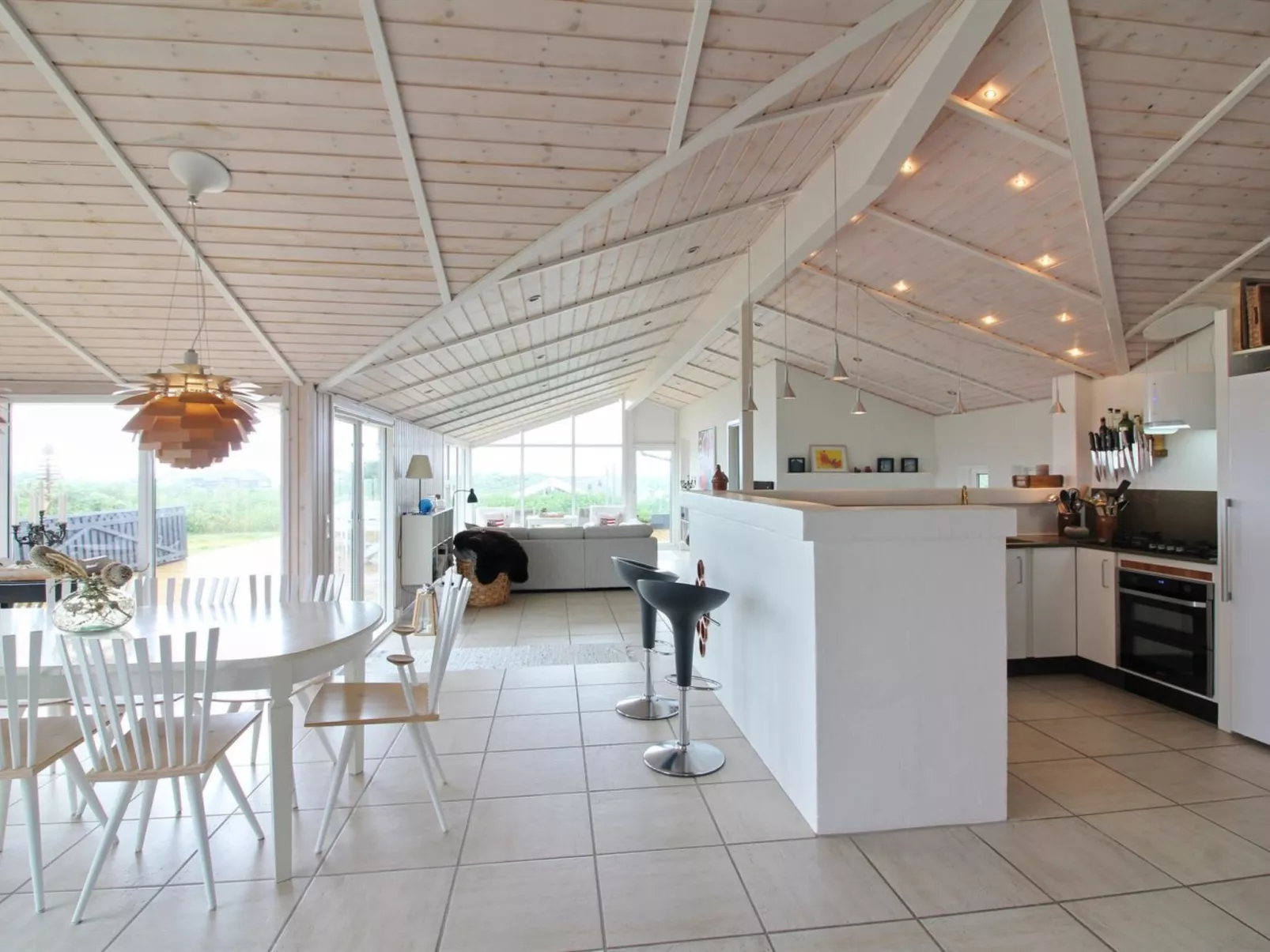 "Aella" - 150m from the sea-Inside