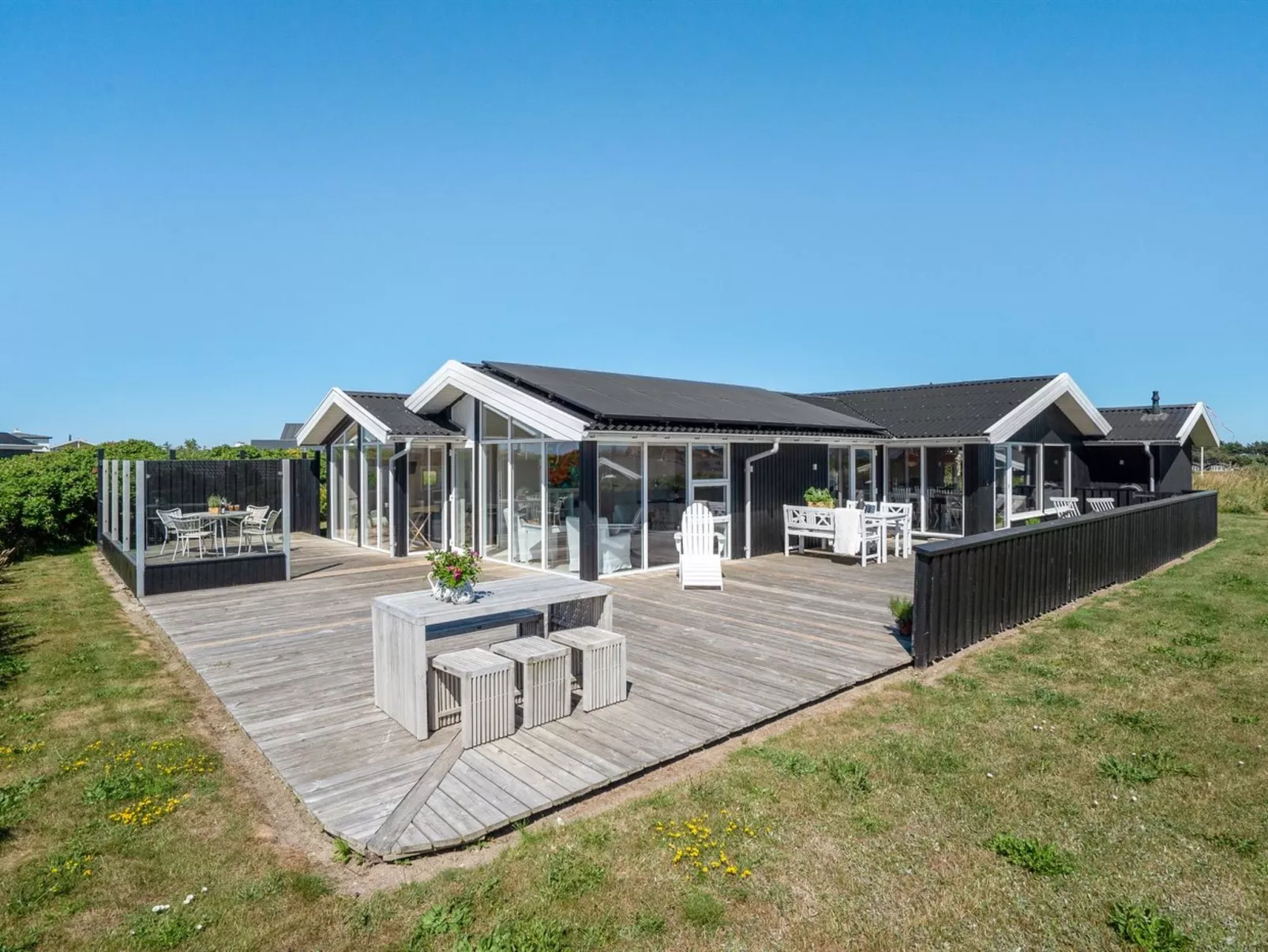 "Aella" - 150m from the sea-Outside