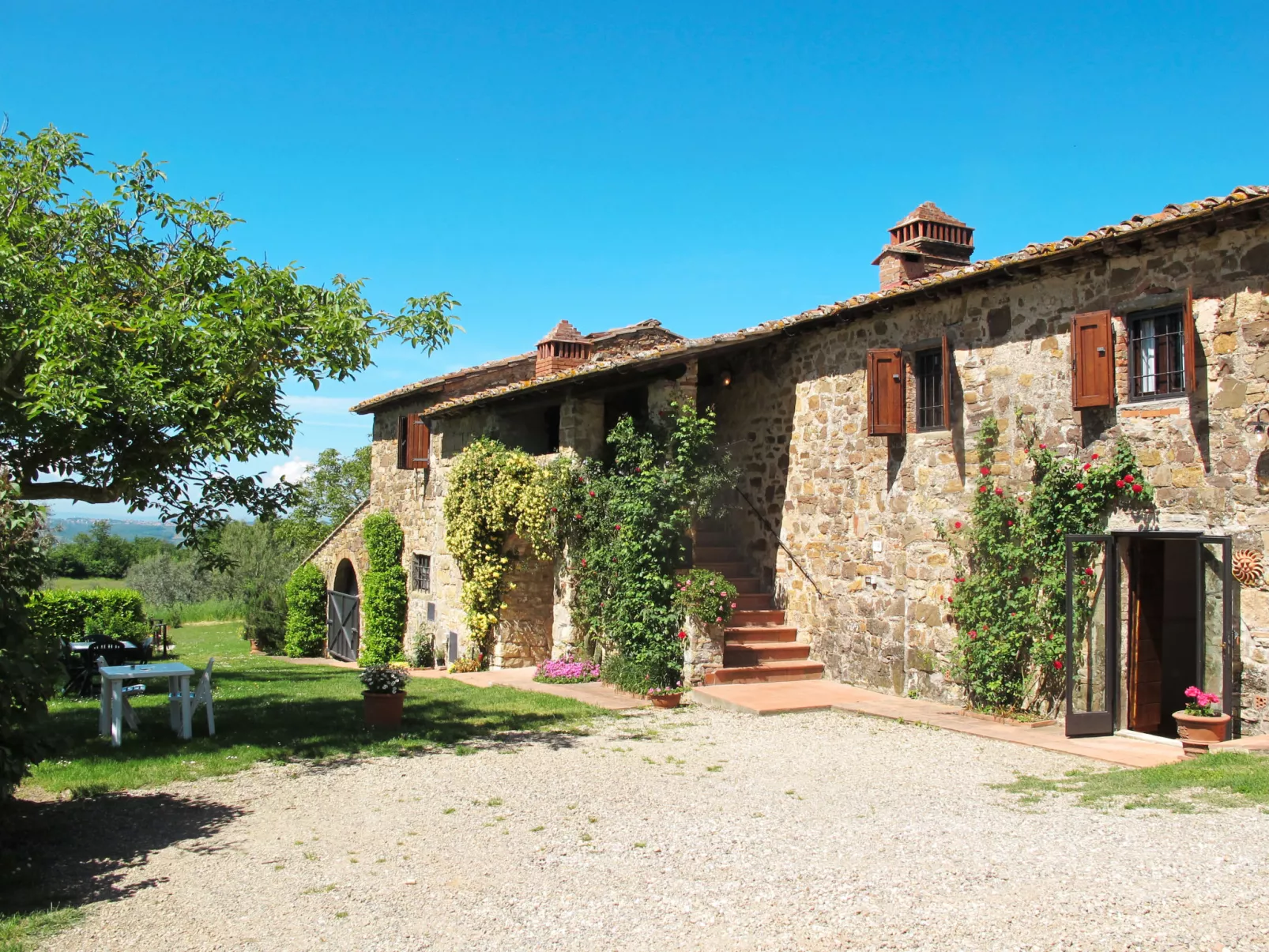 Il Casale-Outside
