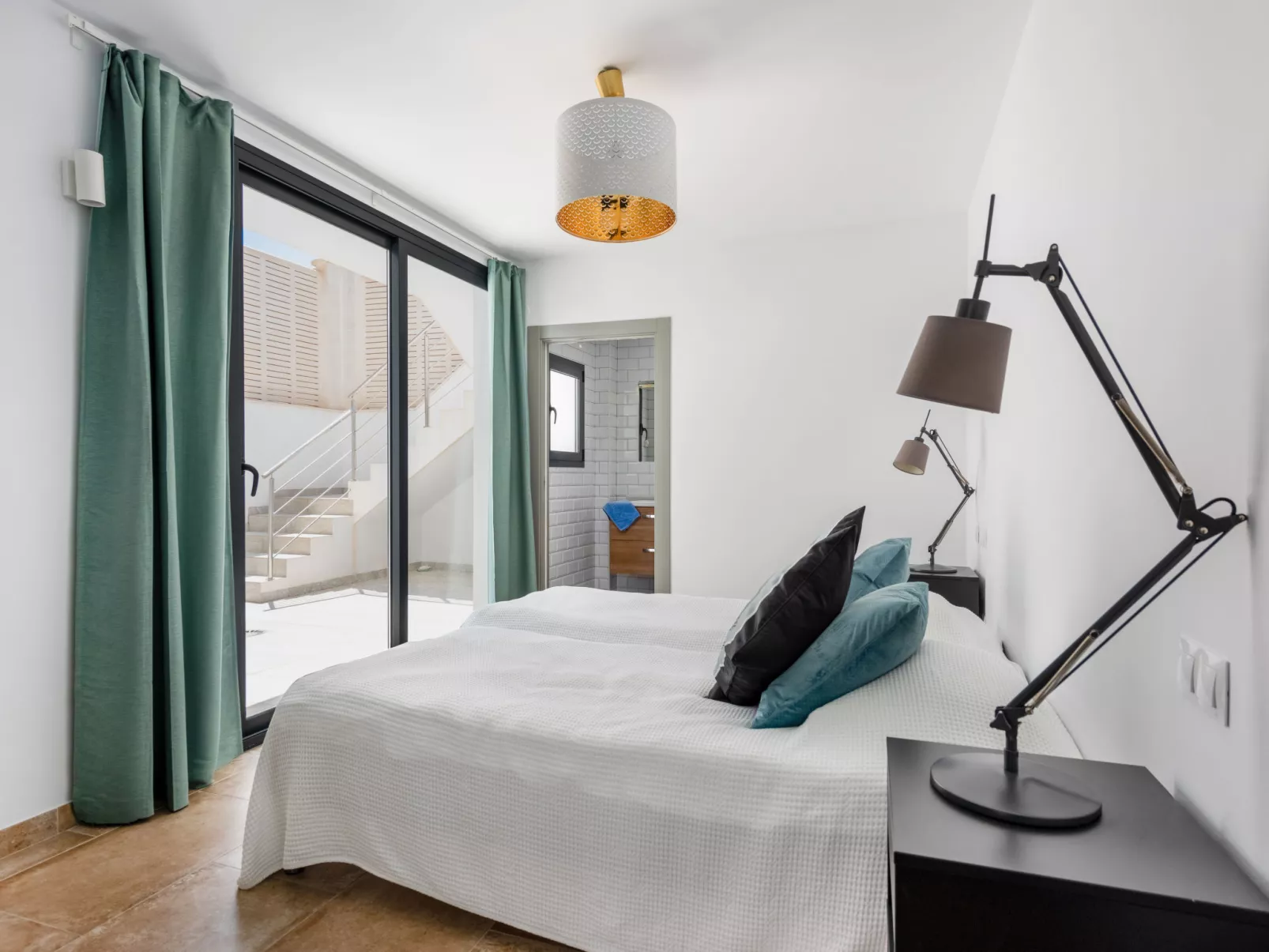 Aldea-Inside
