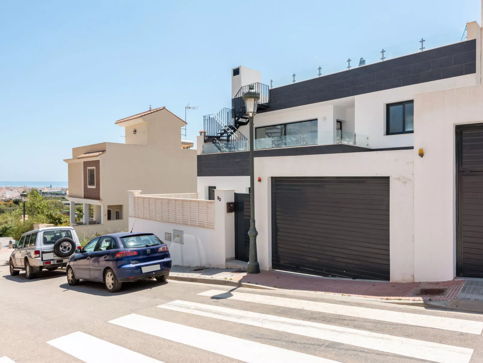 Aldea-Outside