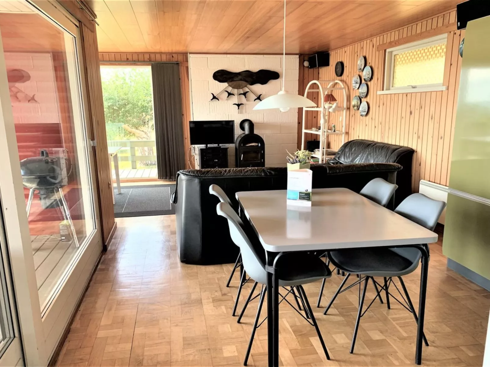 "Miriam" - 300m from the sea-Inside
