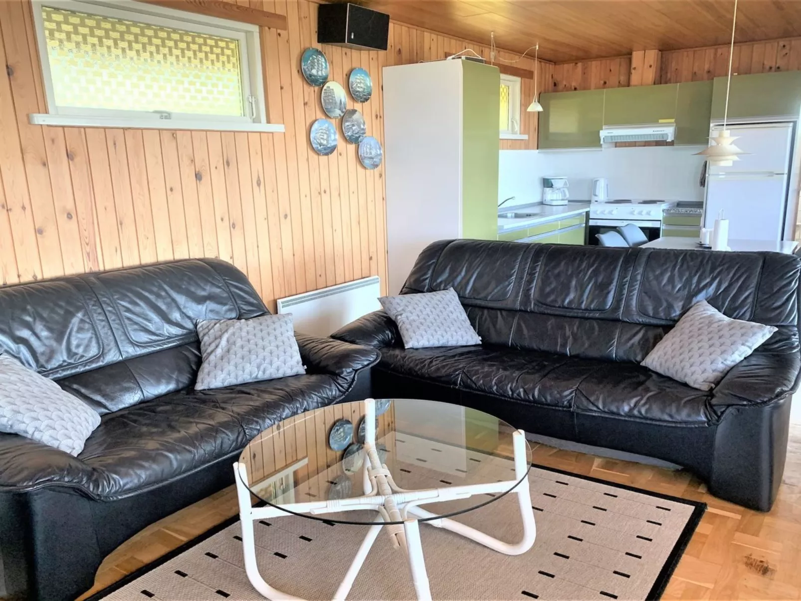 "Miriam" - 300m from the sea-Inside