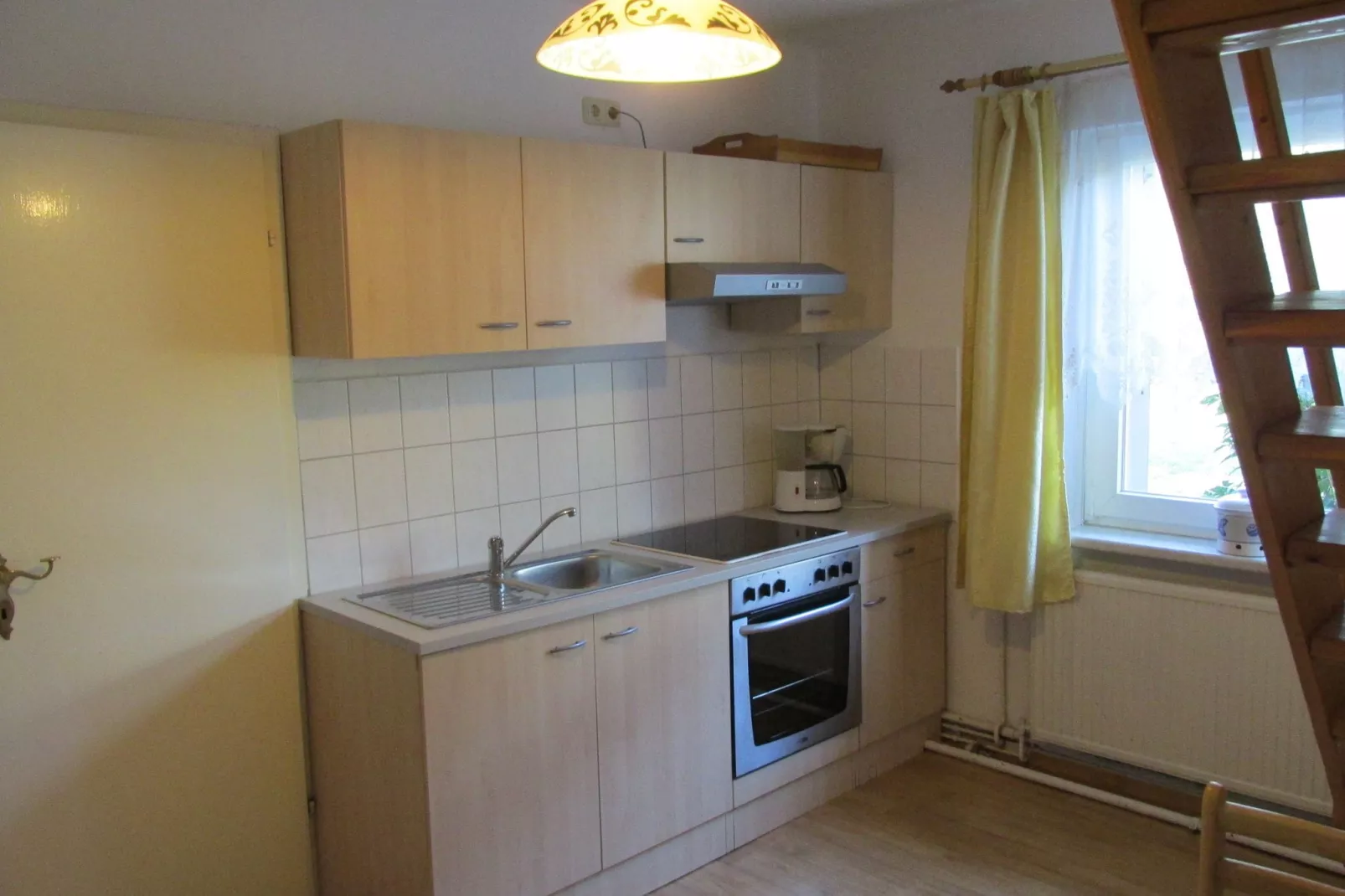 Seestrasse in der Mecklenburgischen Schweiz-Kitchen