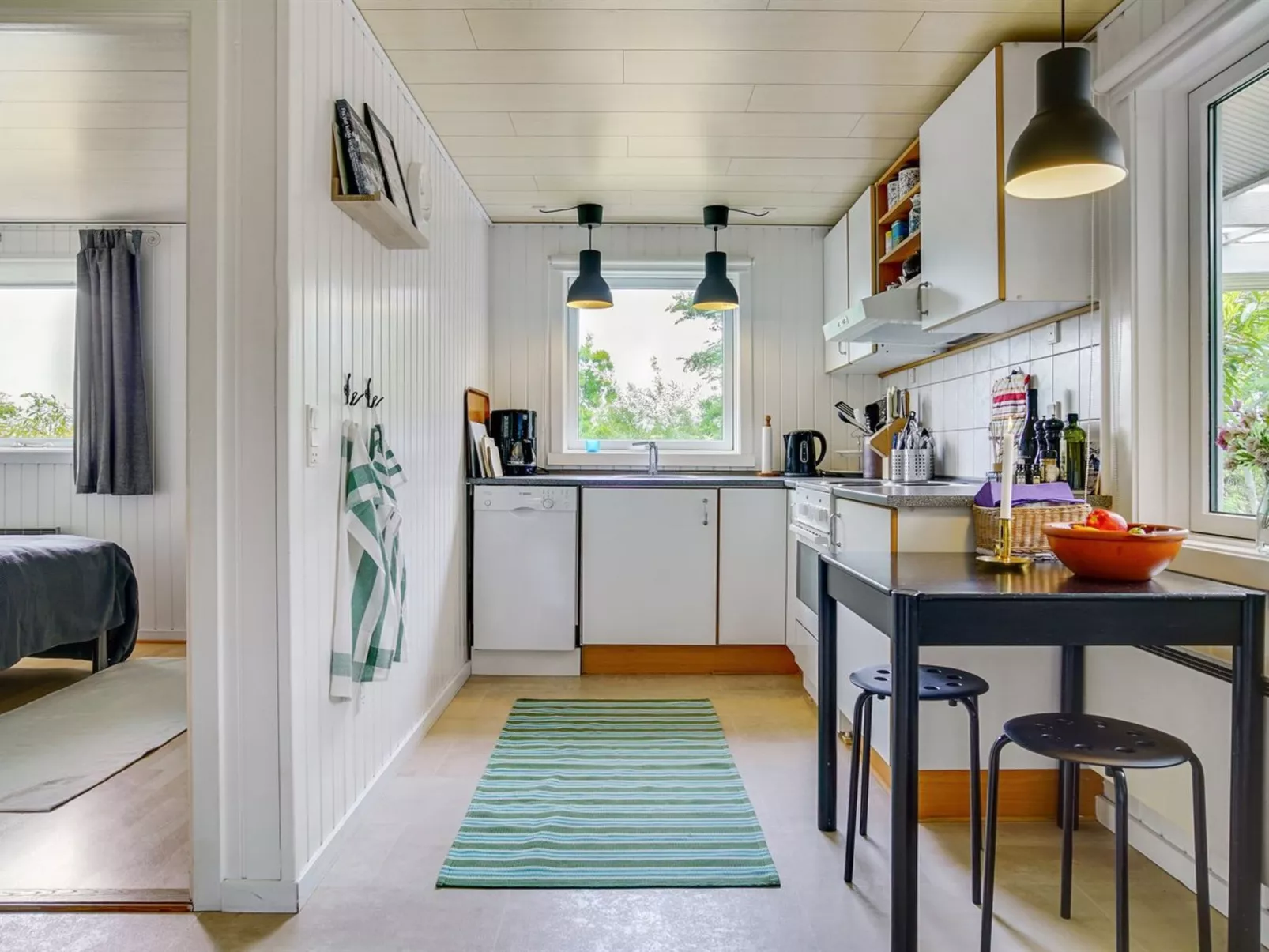 "Margit" - 10m from the sea-Inside