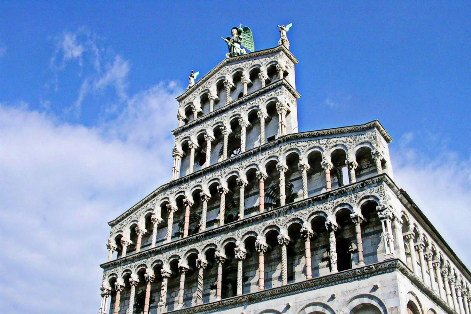 Le Mura di Lucca-Areas summer 1km