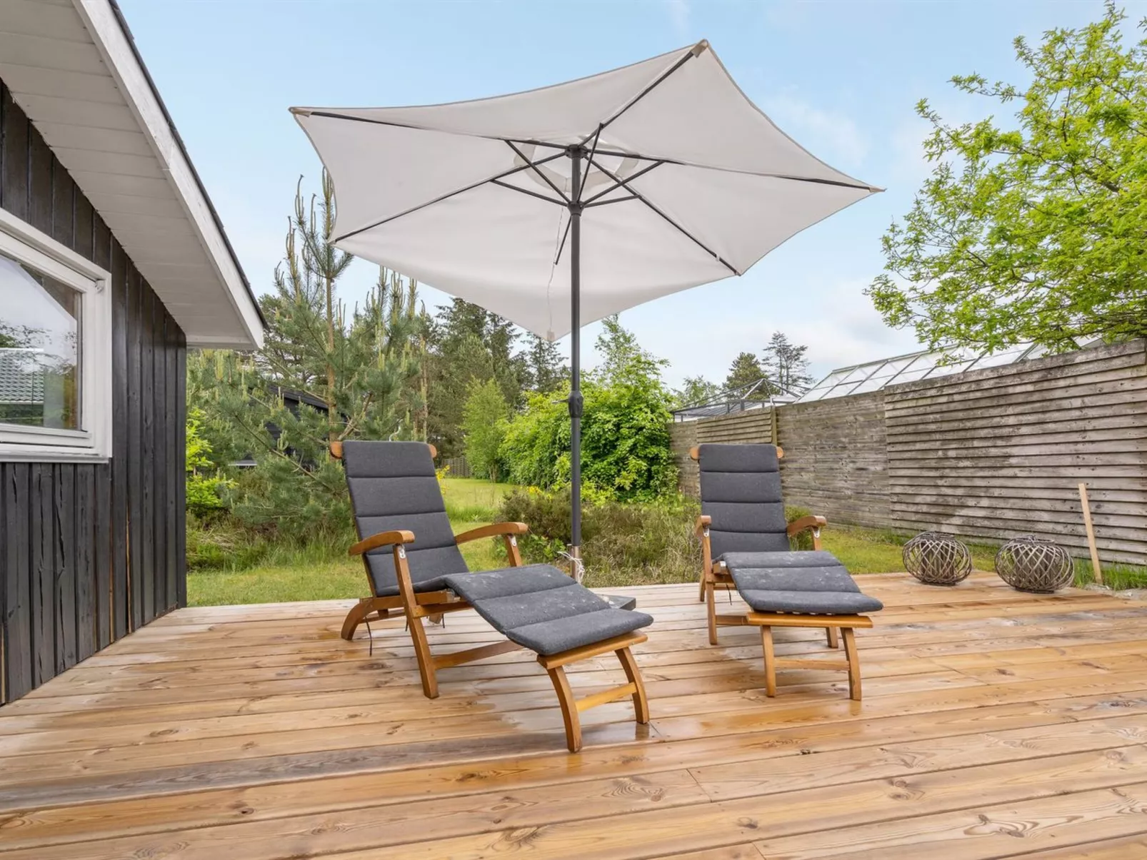 "Landolf" - 250m from the sea-Outside