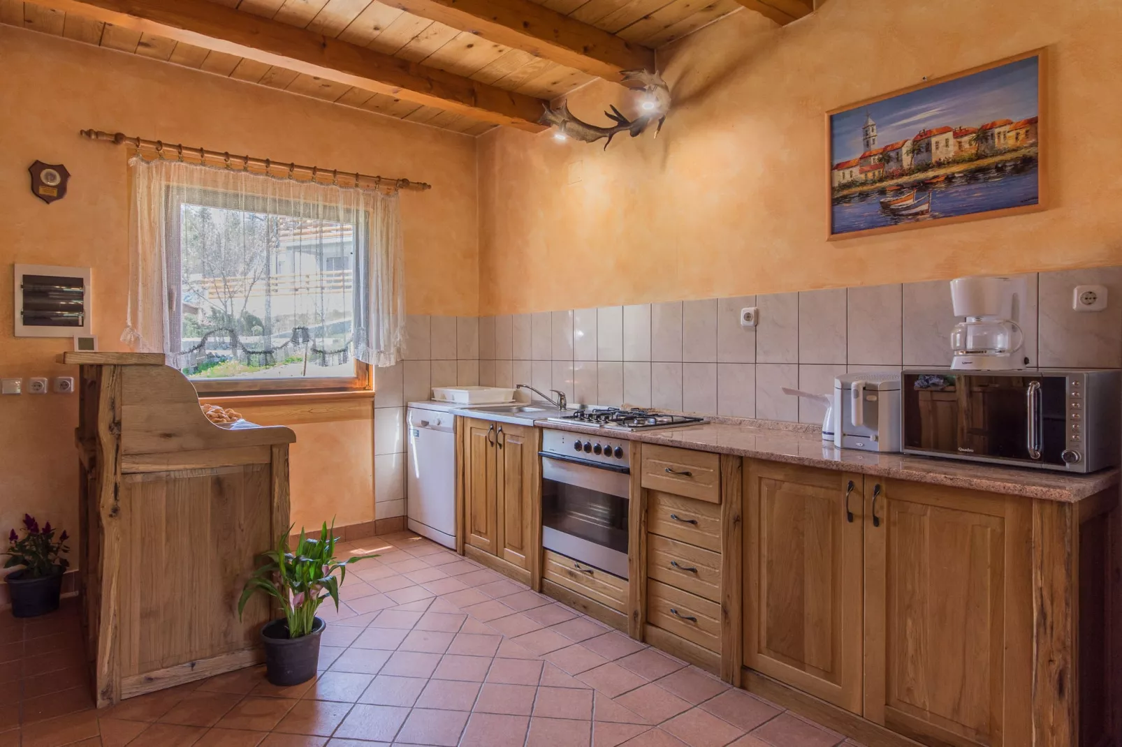 Silvano 2-Kitchen