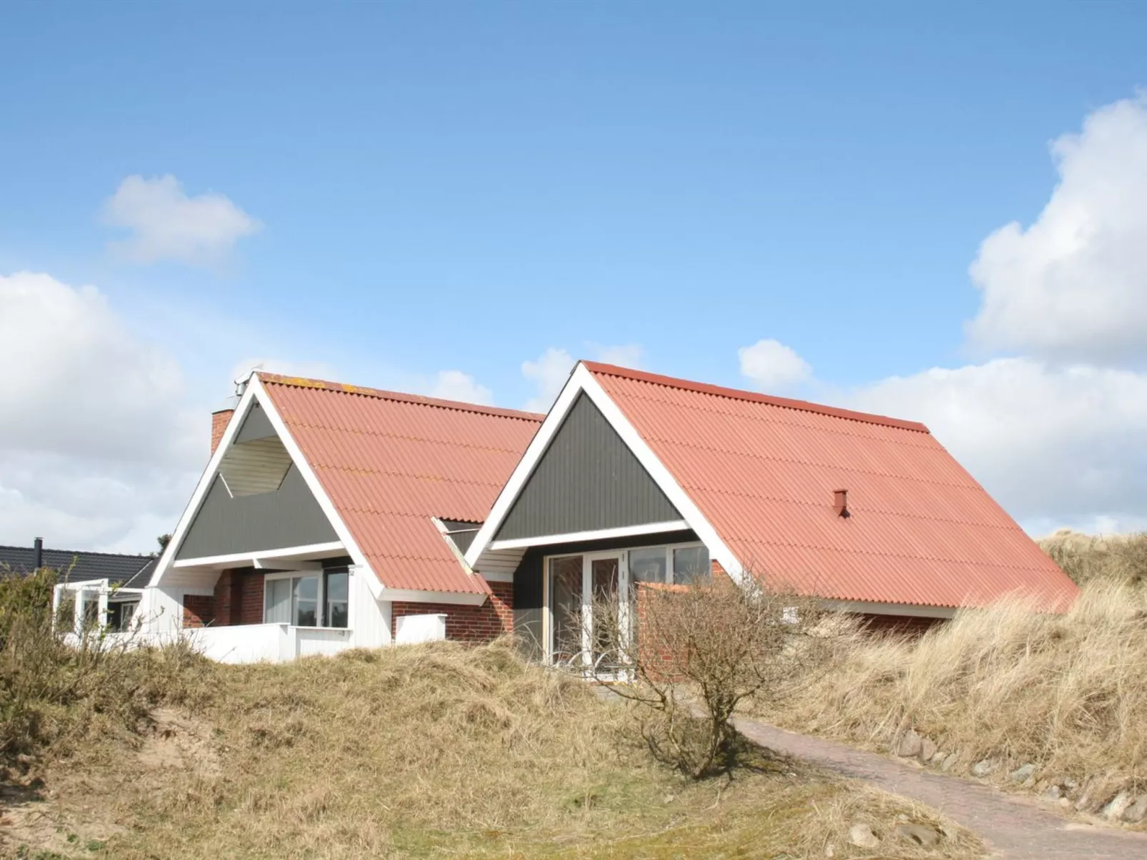 "Sys" - 500m from the sea-Outside