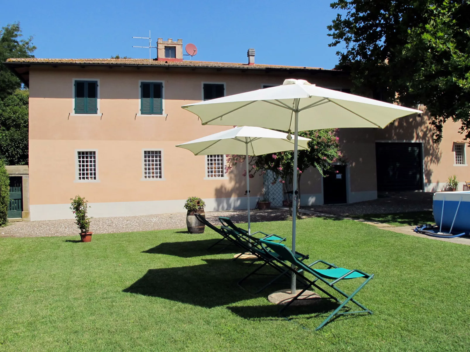 Casa Girasole (SMN101)-Outside