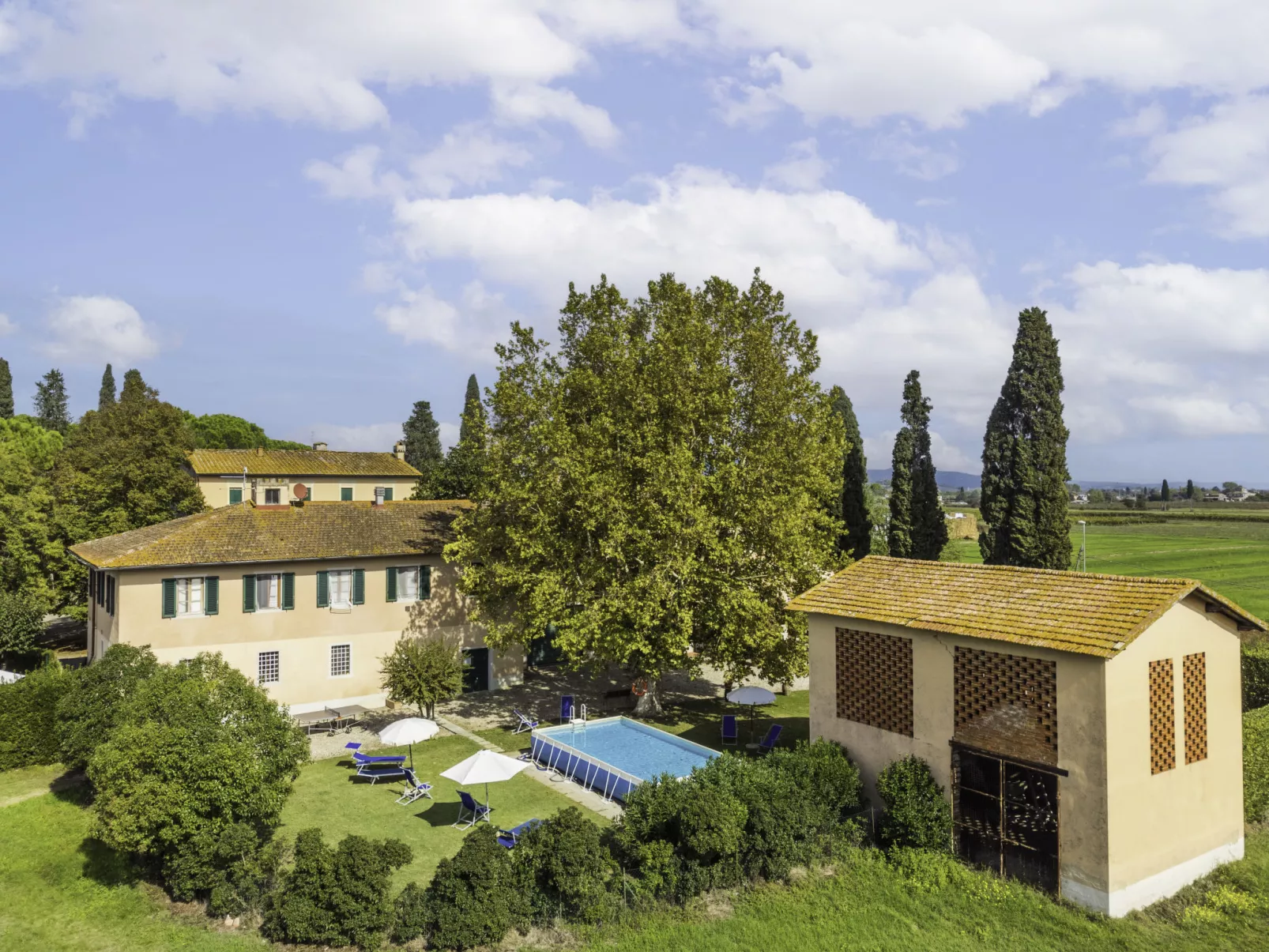 Casa Girasole (SMN101)-Outside