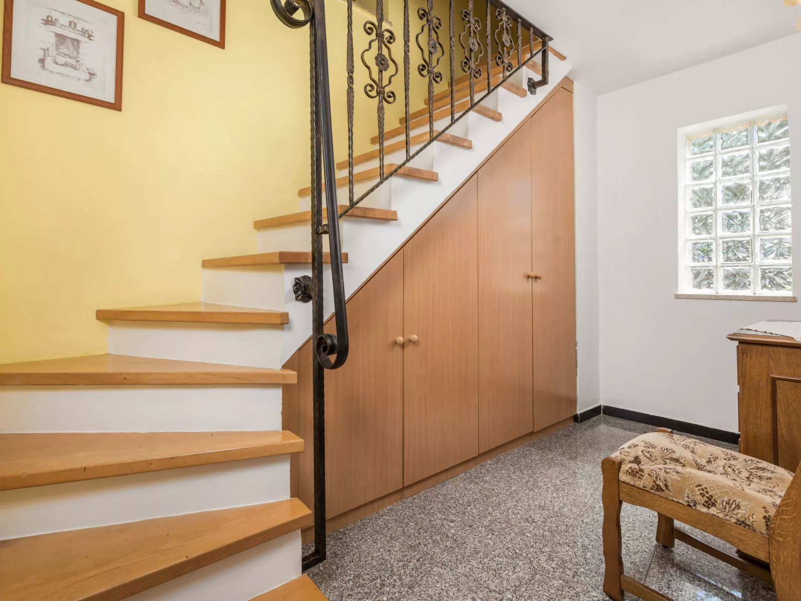 Rotonda-Inside