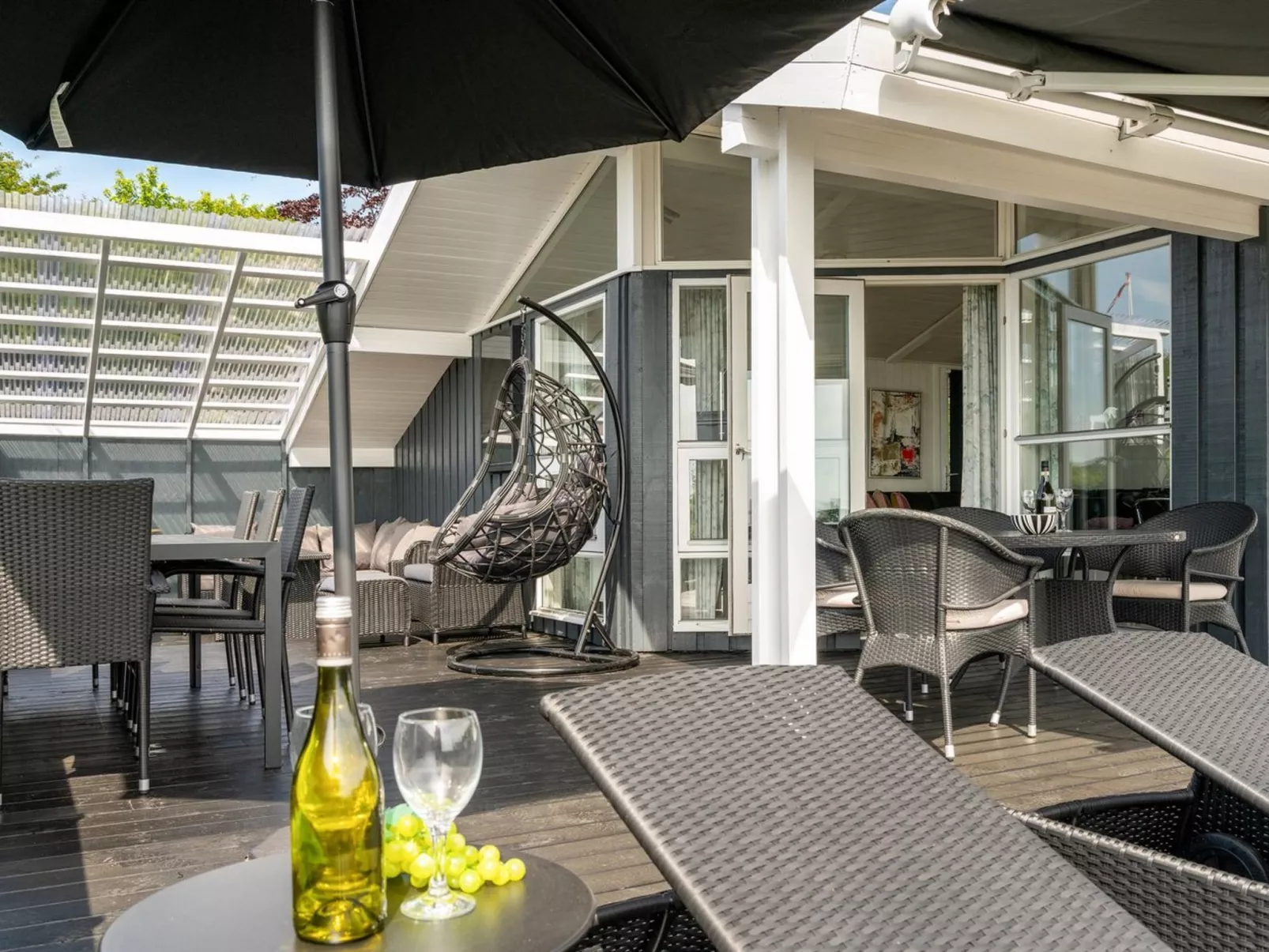 "Aasta" - 250m from the sea-Draußen