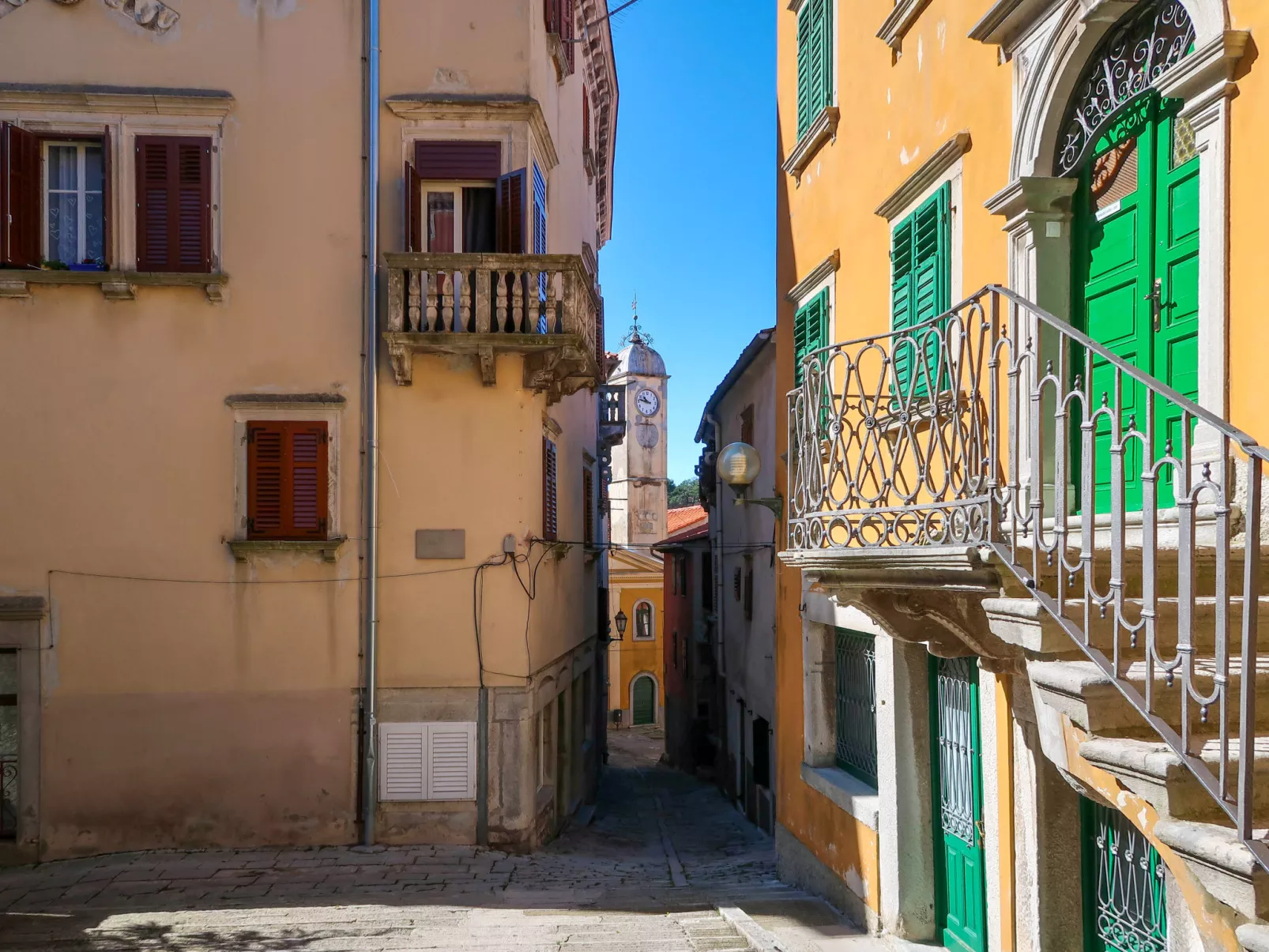 Rotonda-Area