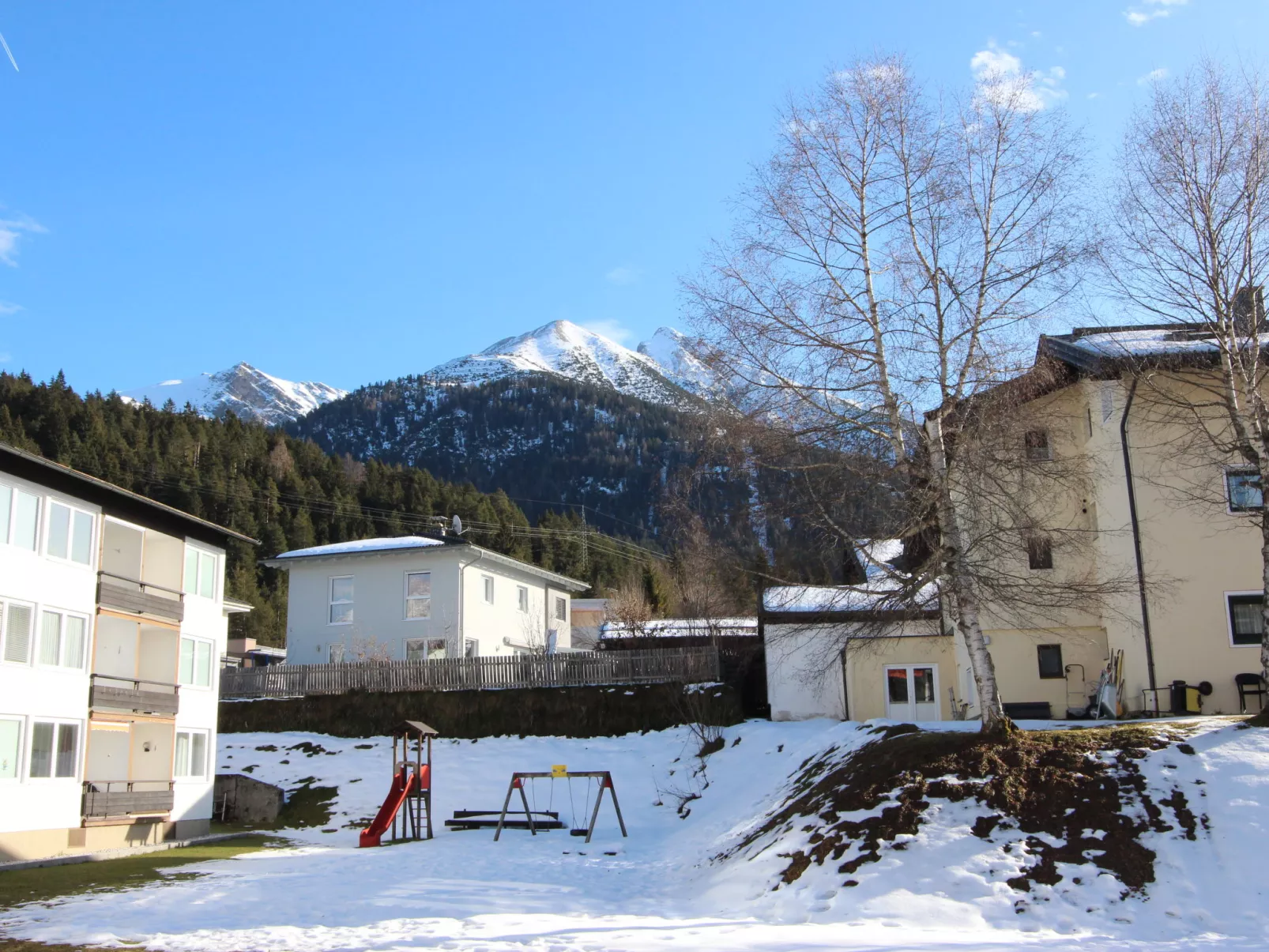 Alpenland-Draußen