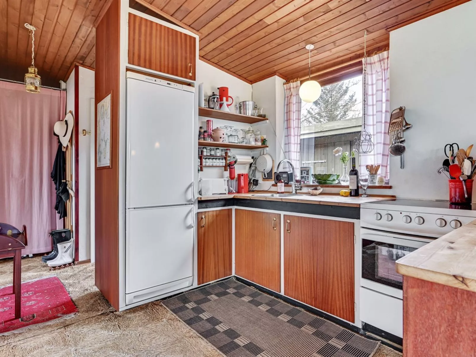 "Lavrens" - 200m from the sea-Dedans