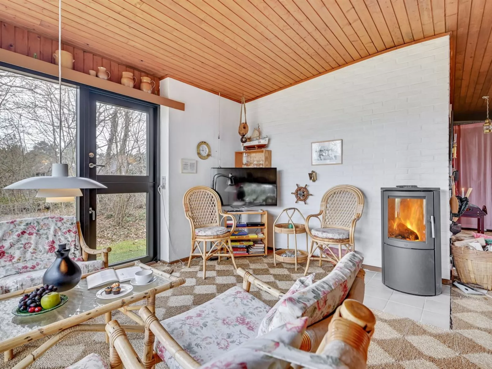 "Lavrens" - 200m from the sea-Dedans