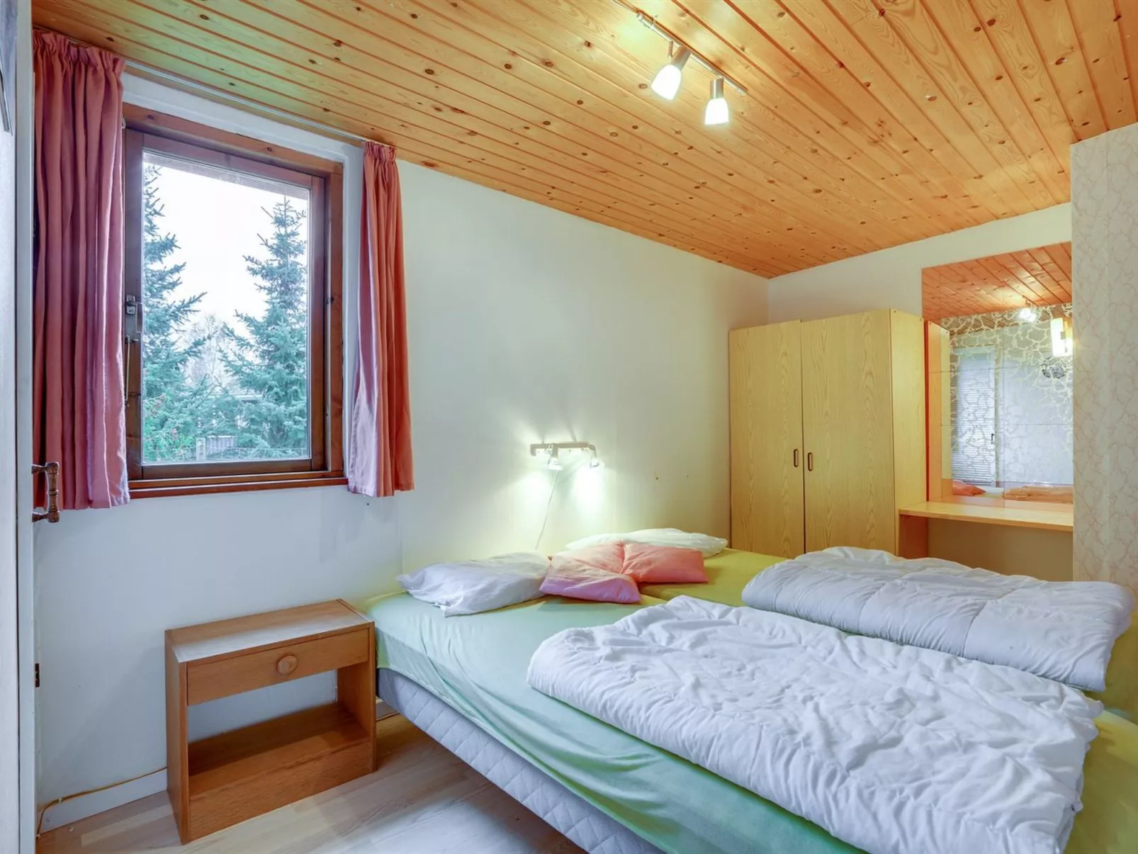 "Gebina" - 899m from the sea-Inside