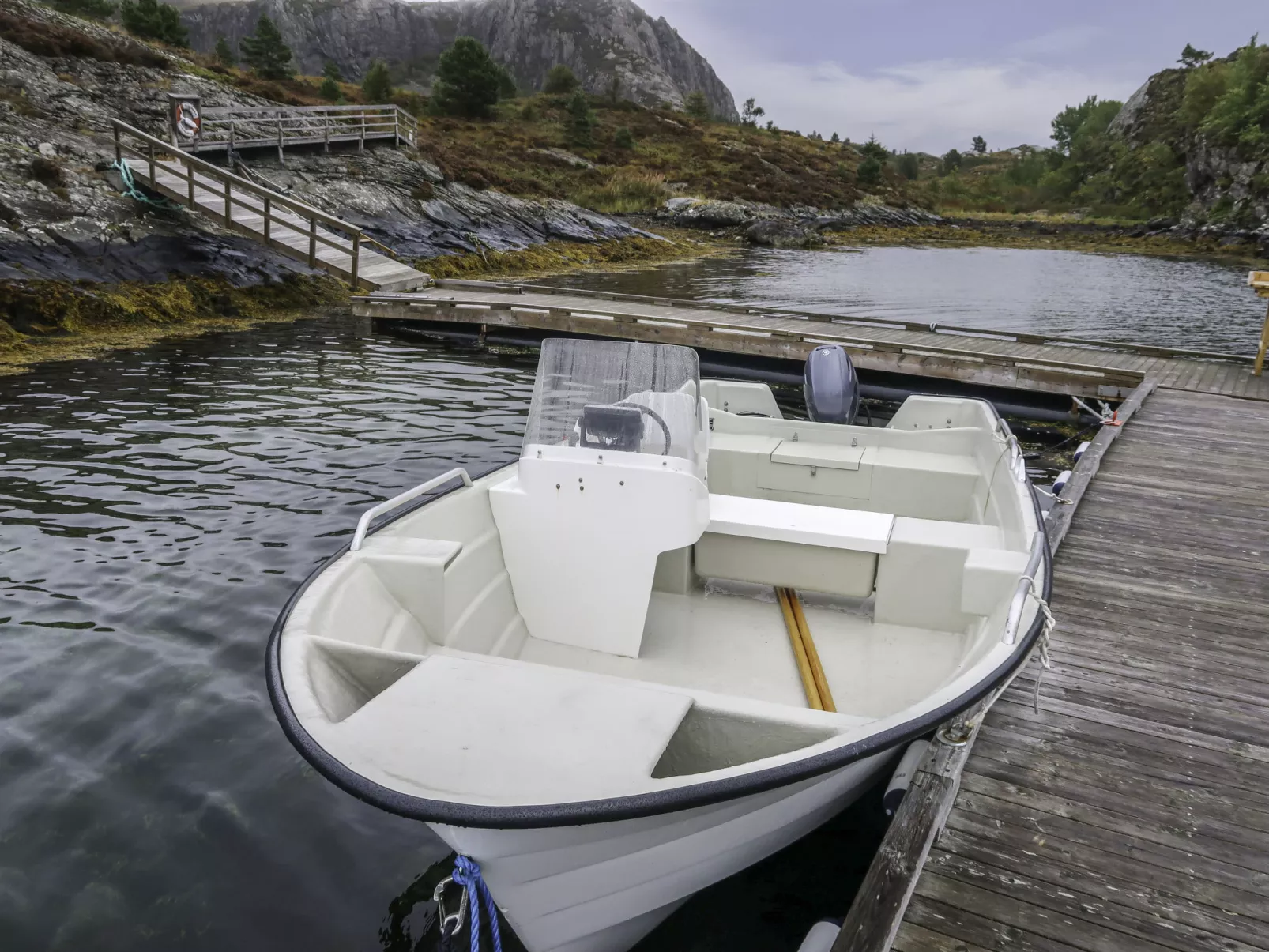 Sjøbuvågen-Outside