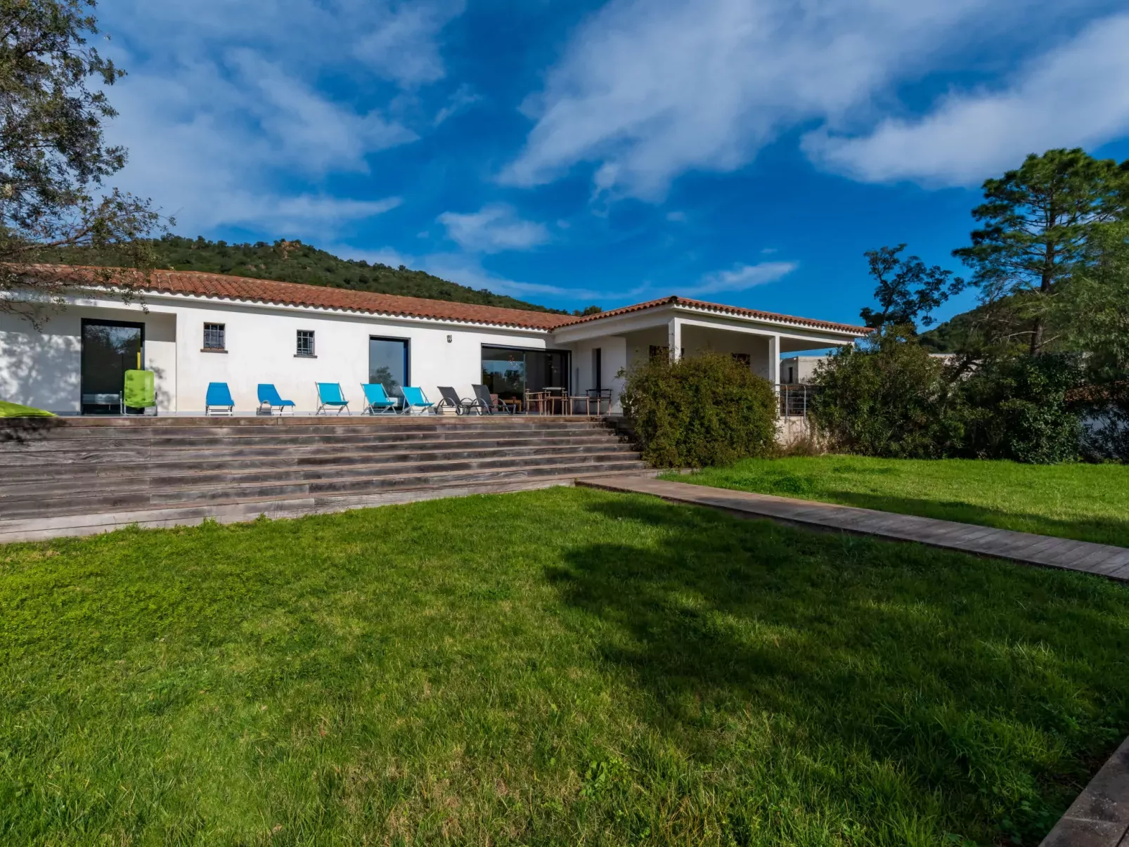 Villa Fautea-Dehors